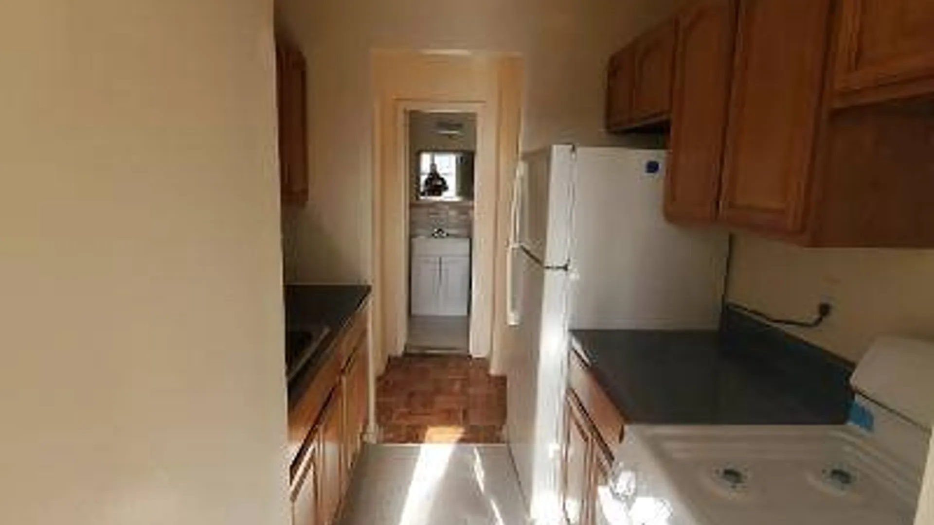 Property at 9420 59 AVE, ELMHURST, NY 11373 3