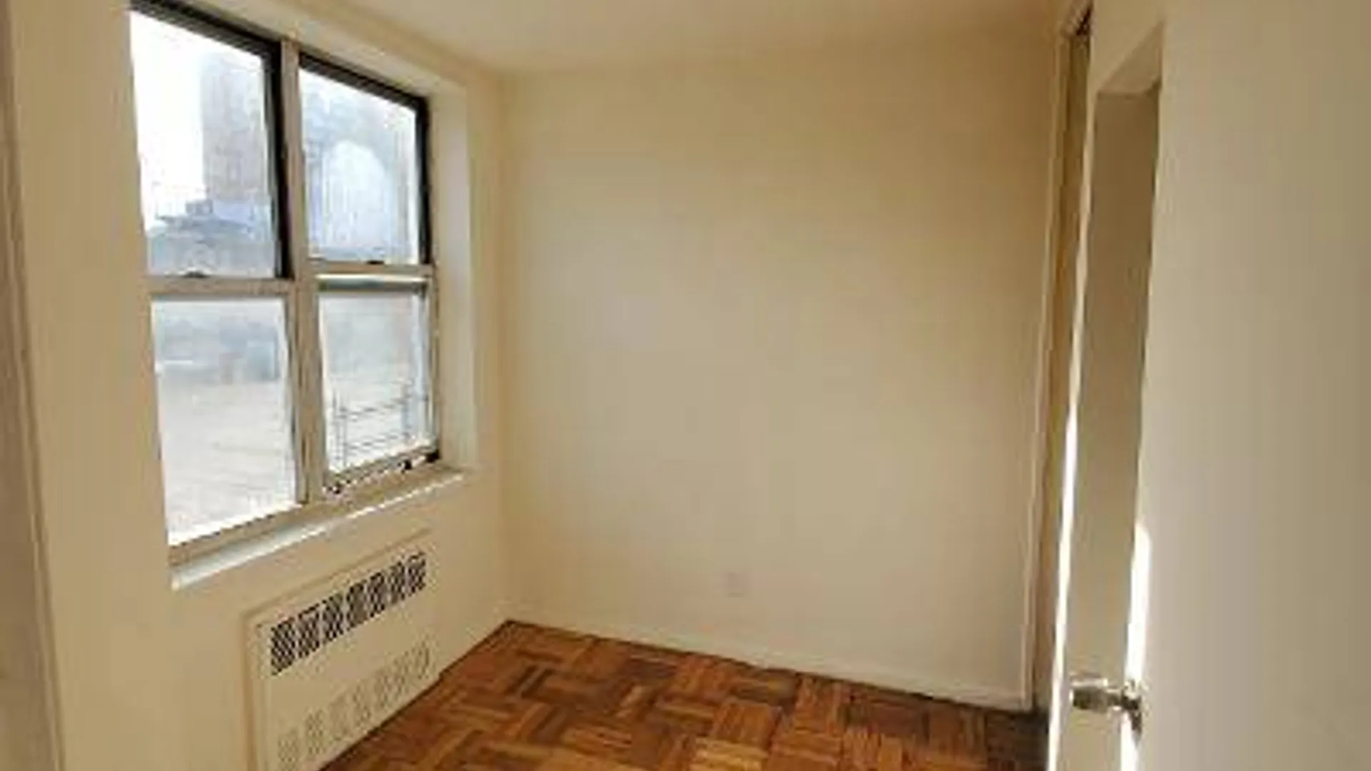 Property at 9420 59 AVE, ELMHURST, NY 11373 5