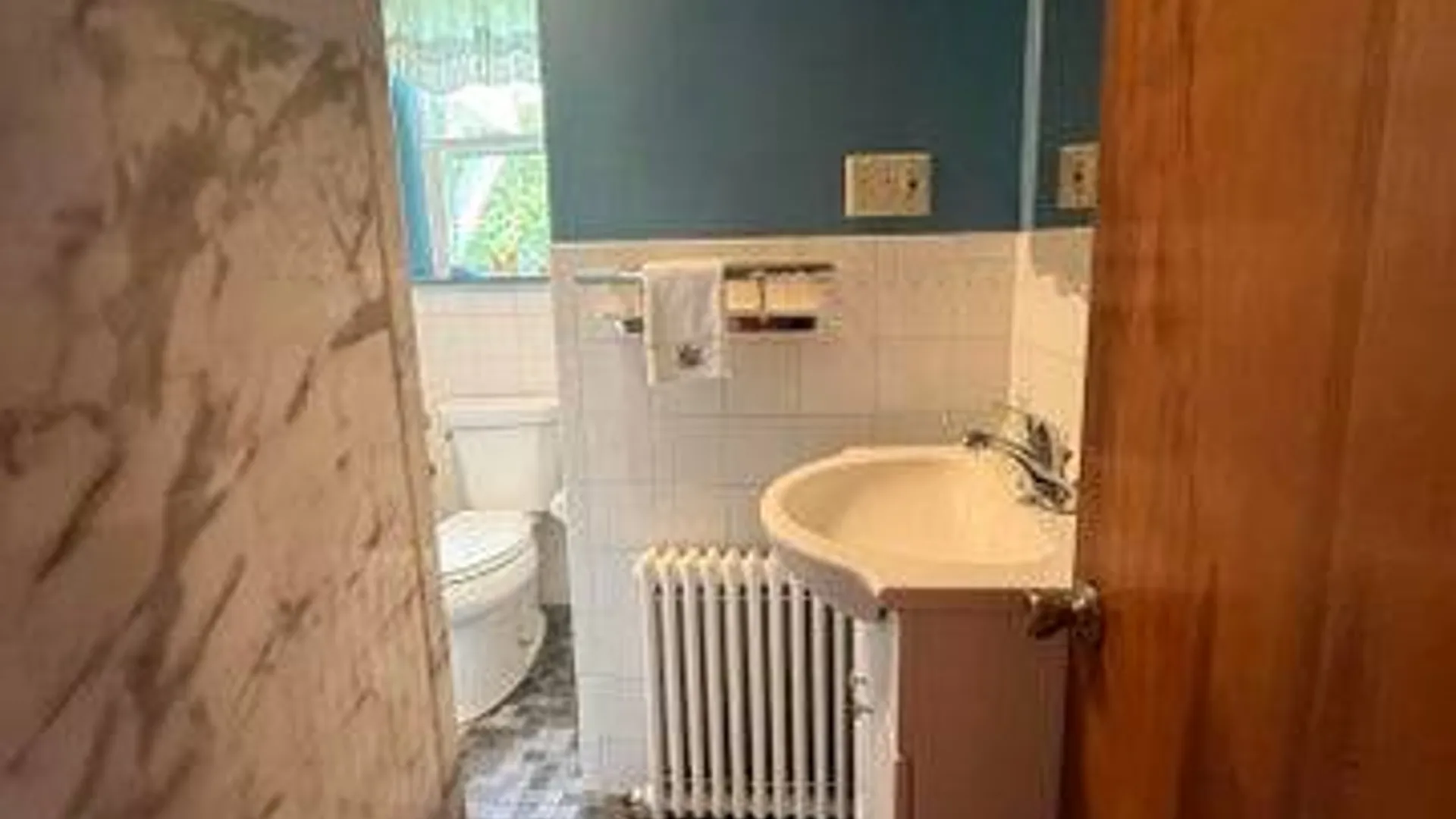 Property at 1388 Midline Rd, Amsterdam, NY 12010 21