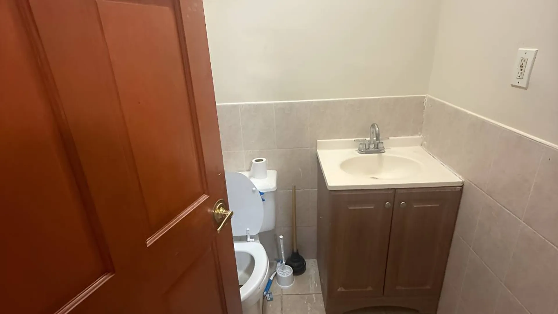 Property at 193-07 Linden Blvd, St ALbans, NY 11412 10