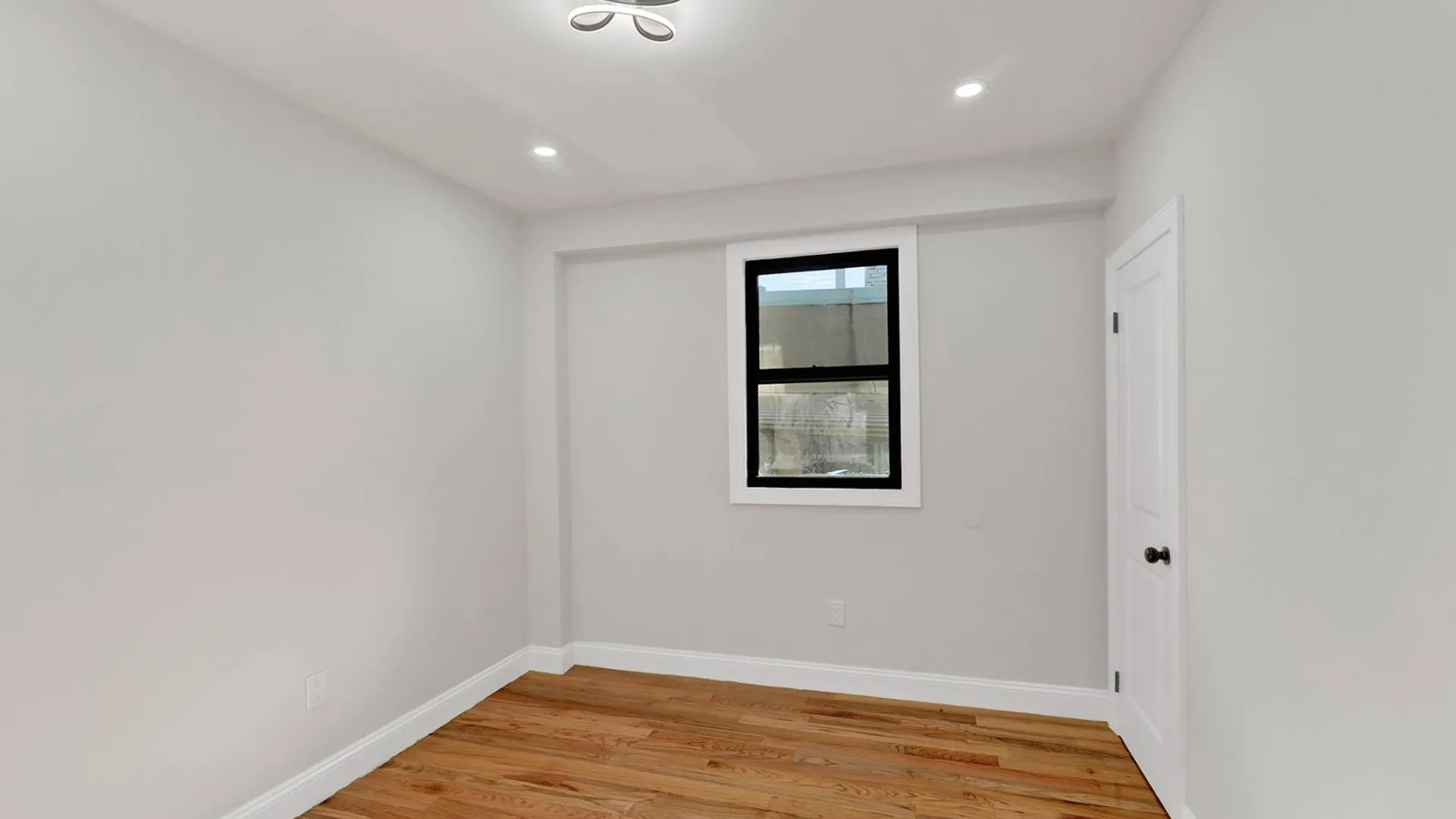 Property at 88-16 97 ave, queens, NY 11416 11