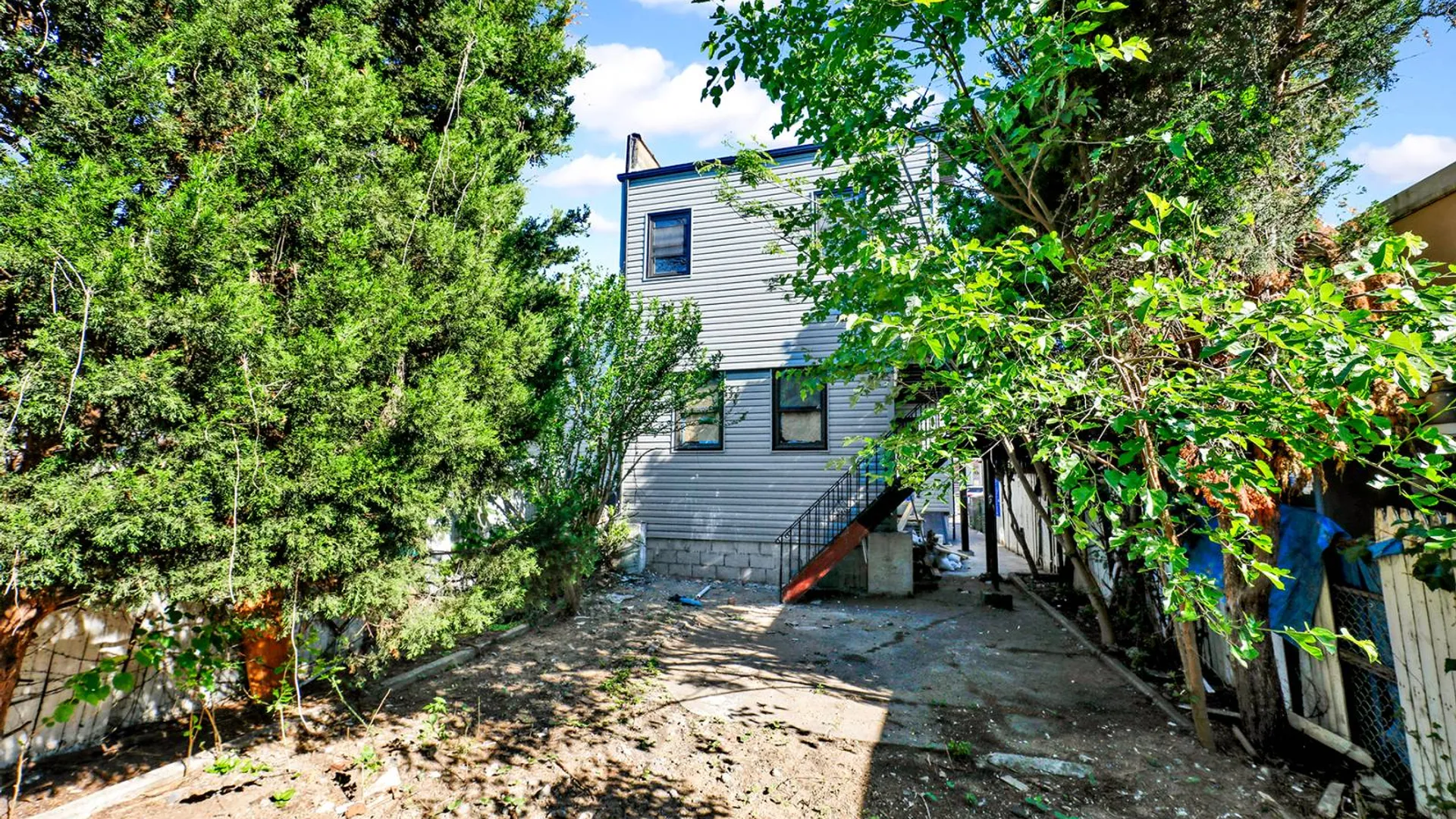 Property at 88-16 97 ave, queens, NY 11416 16