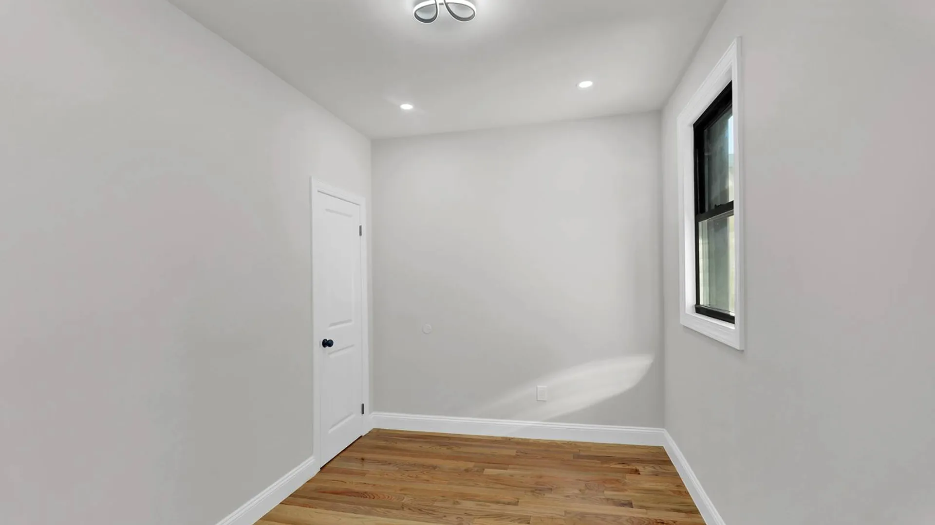 Property at 88-16 97 ave, queens, NY 11416 9