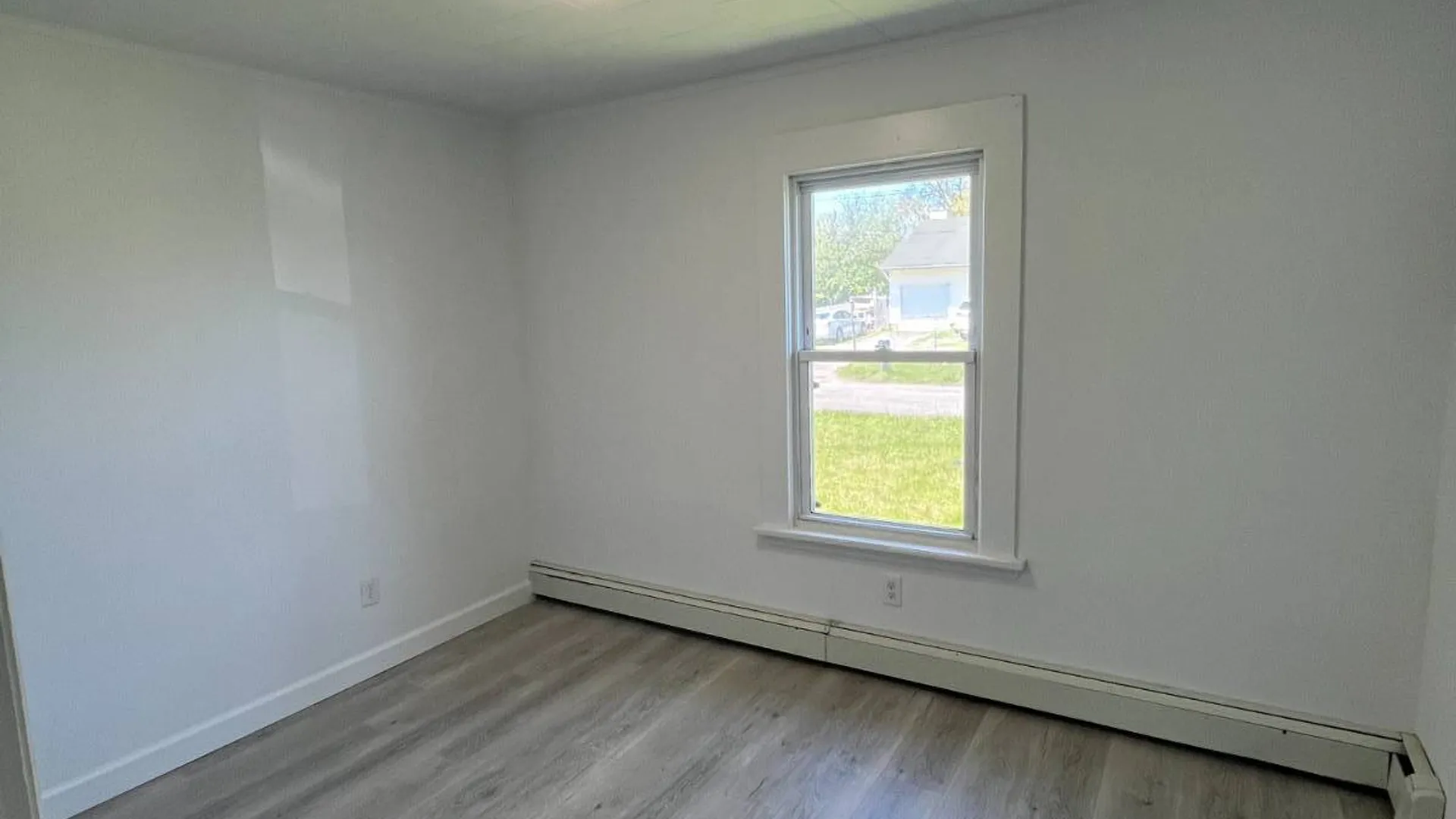 Property at 82 Cranberry Dr, Mastic Beach, NY 11951 6