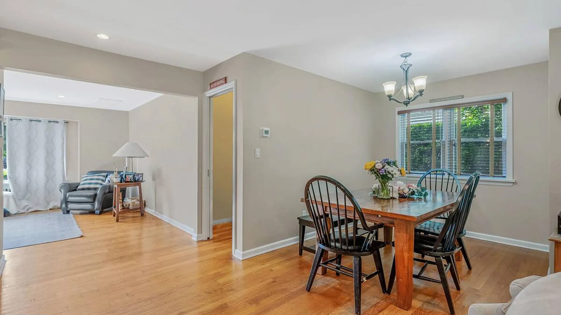 Property at 10 Radcliff Boulevard, Glen Head, NY 11545 17
