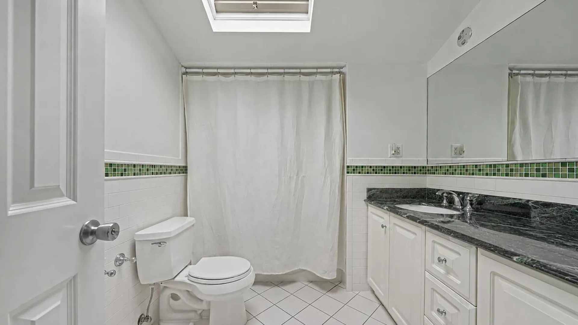 Property at 10 Radcliff Boulevard, Glen Head, NY 11545 21