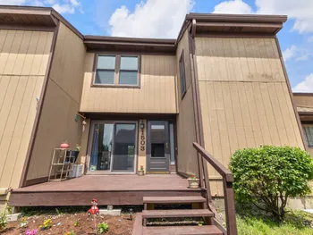 Property at 1503 Huntington Court, East Greenbush, NY 12061