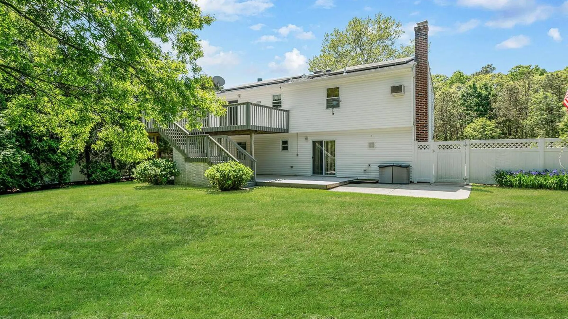 Property at 15 Peters Lane, Port Jefferson Station, NY 11776 14
