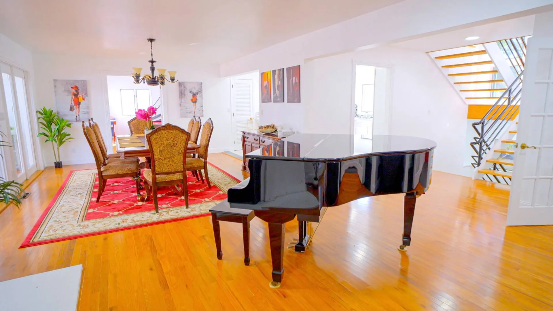 Property at 19 Bay Woods Dr, Hampton Bays, NY 11946 10
