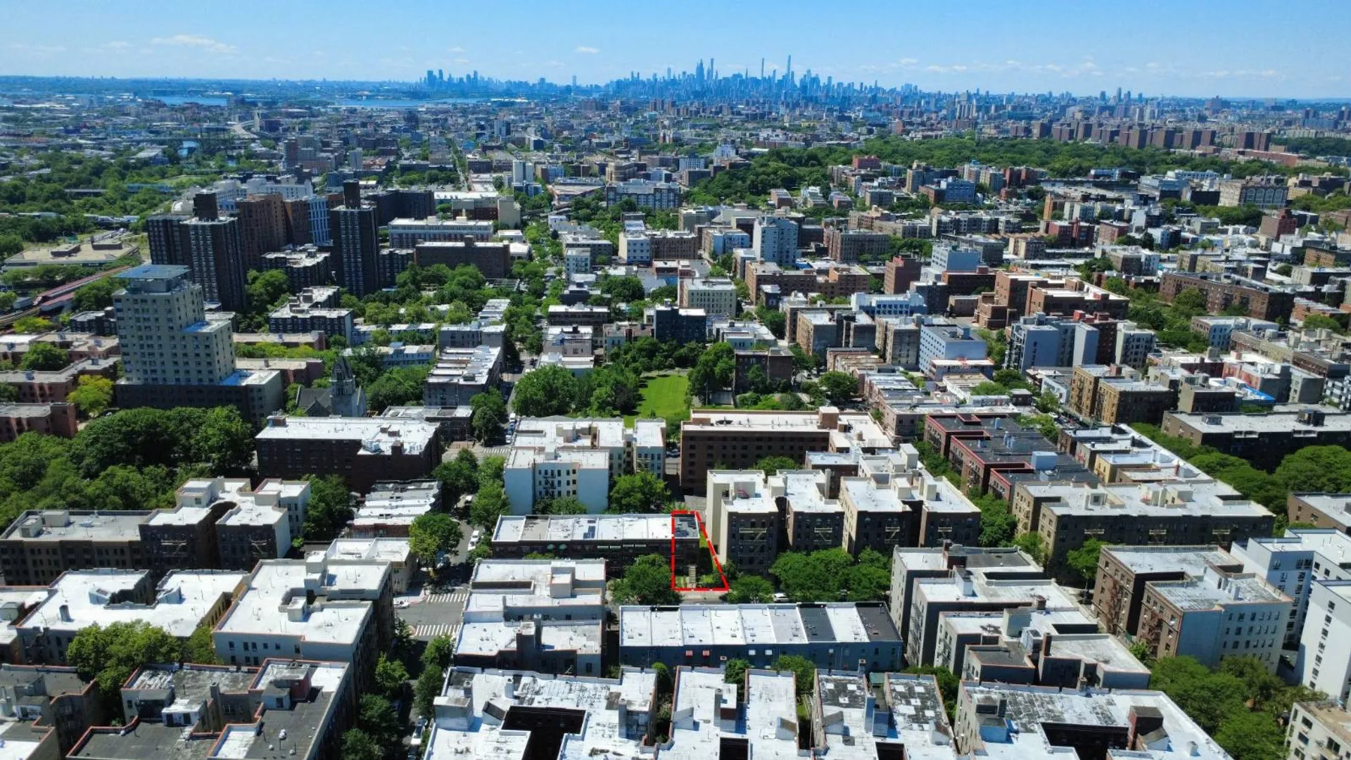 Property at 940 East 181st Street, Bronx, NY 10460 6