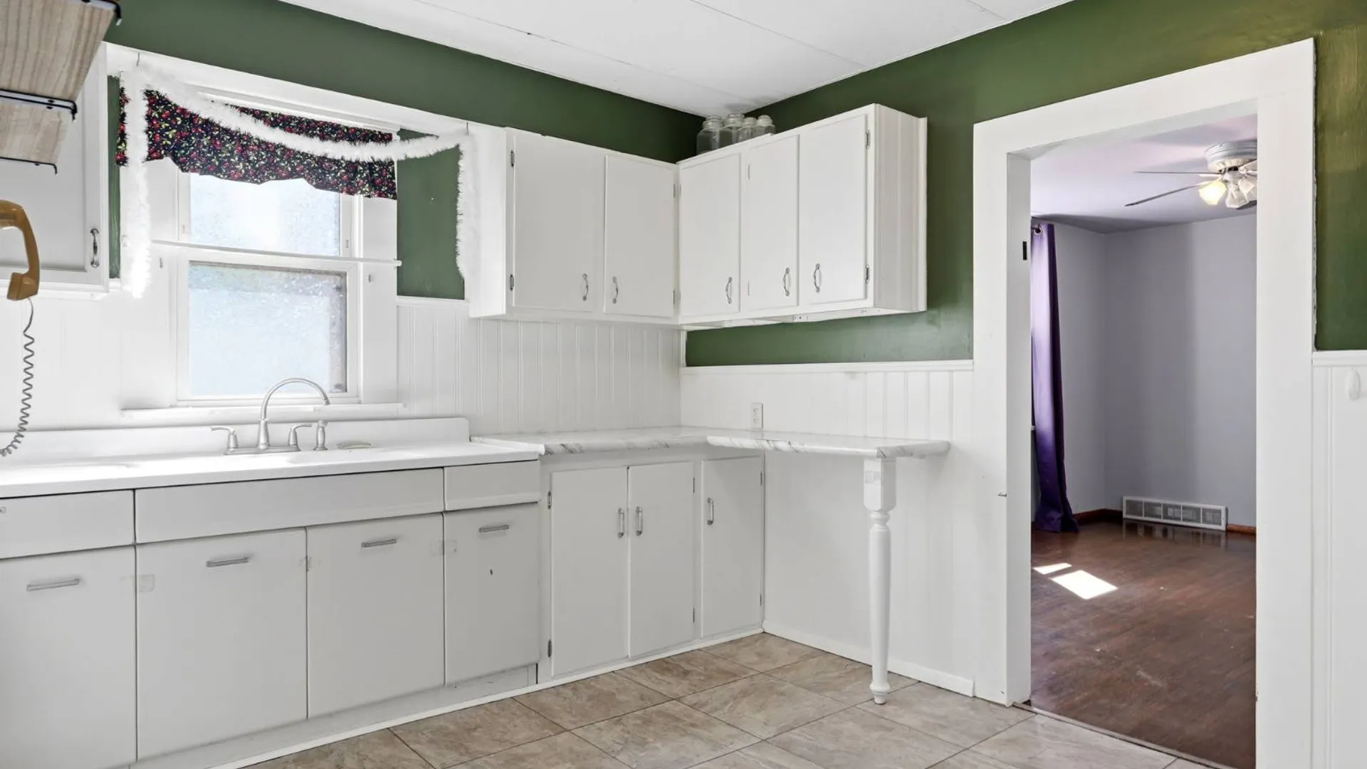 Property at 18 Marion Street, Buffalo, NY 14207 12