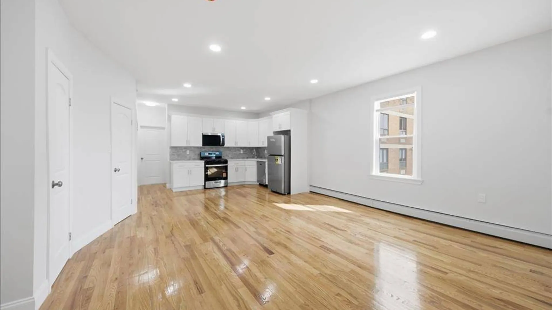 Property at 1624 Seddon St, Bronx, NY 10461 4