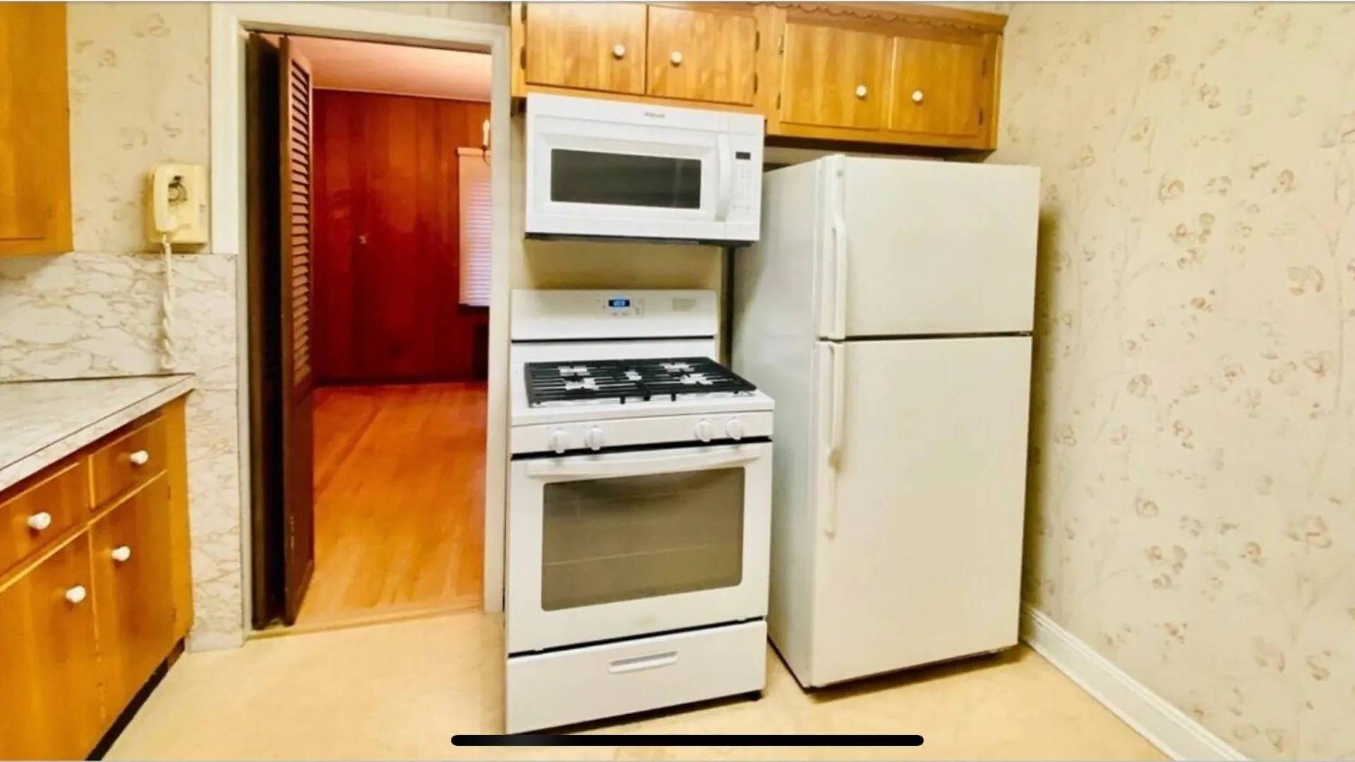 Property at 80-47 Chevy  Chase Street, Jamaica Estates, NY 11432 5