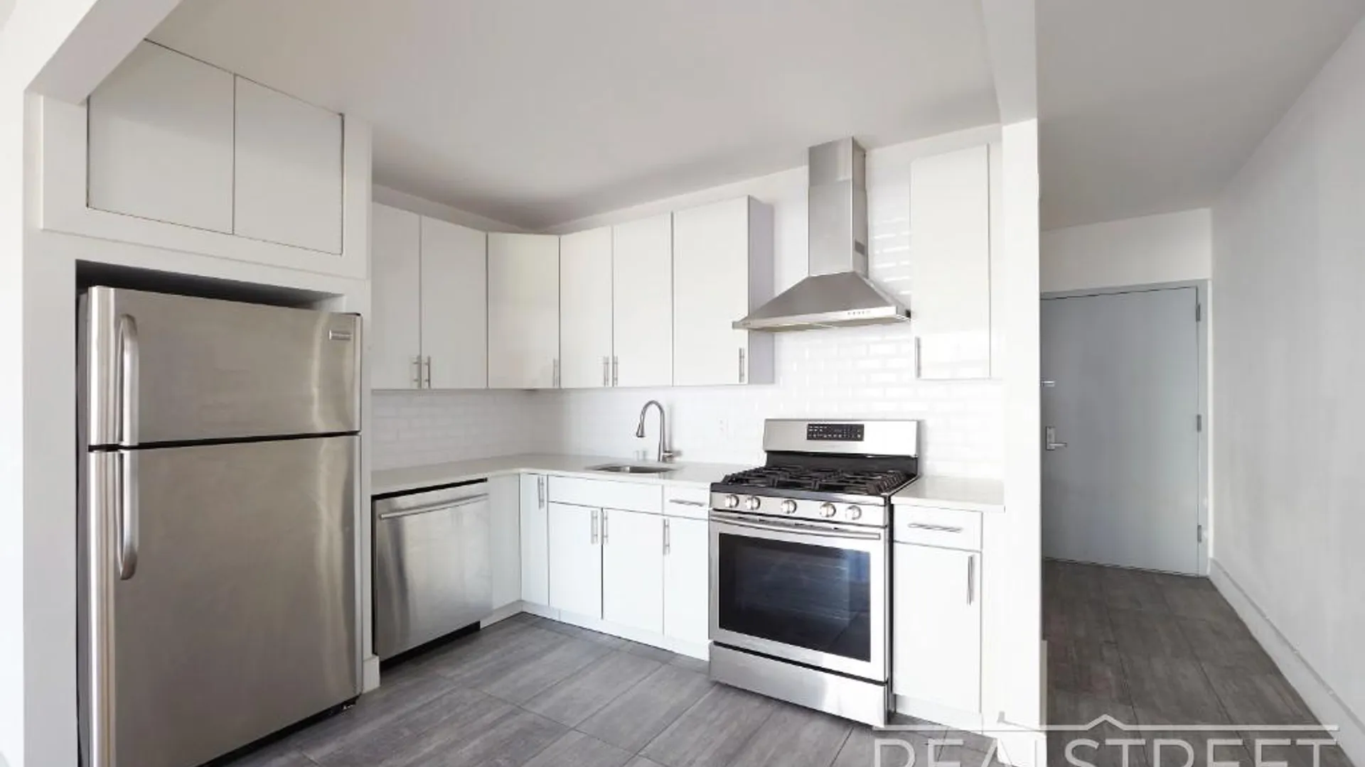 Property at 90-02 Queens Blvd, ELMHURST, NY 11373 3