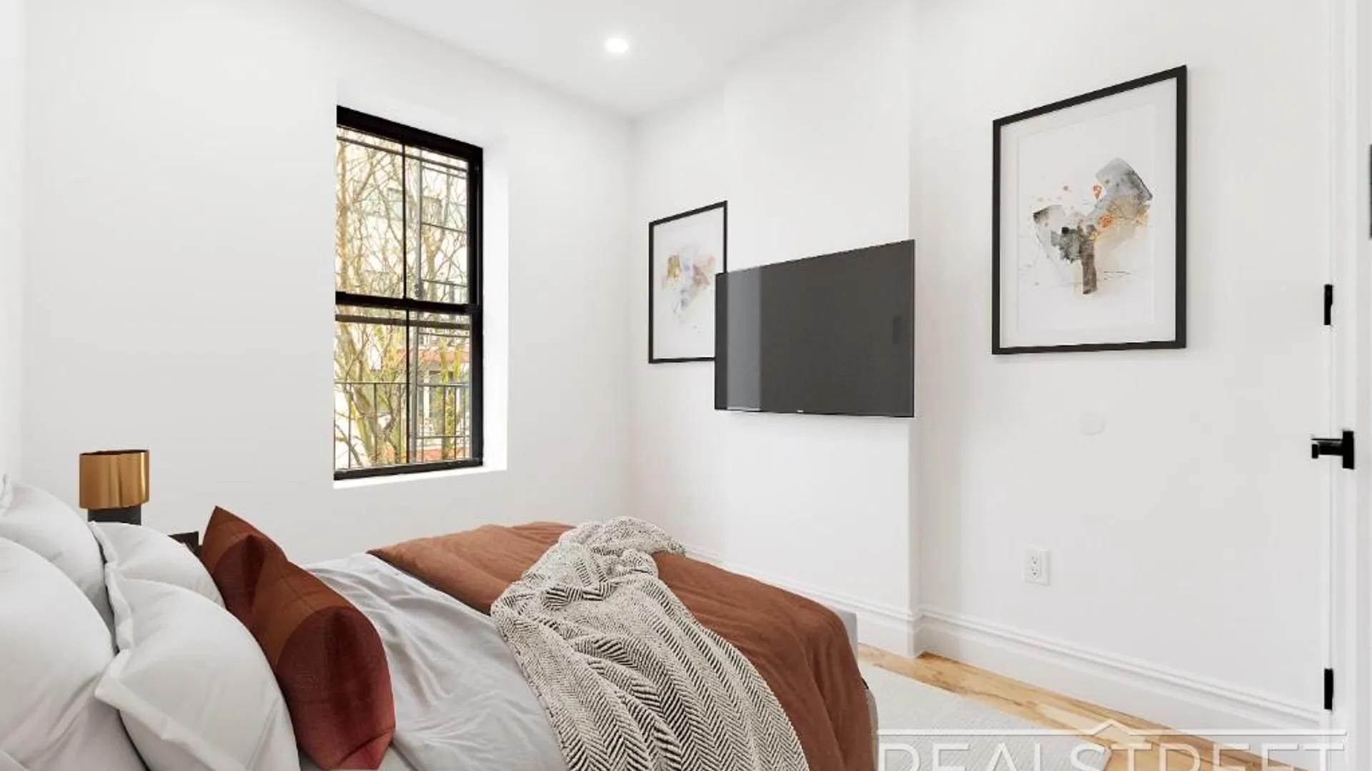 Property at 310 Linden St, BROOKLYN, NY 11237 9