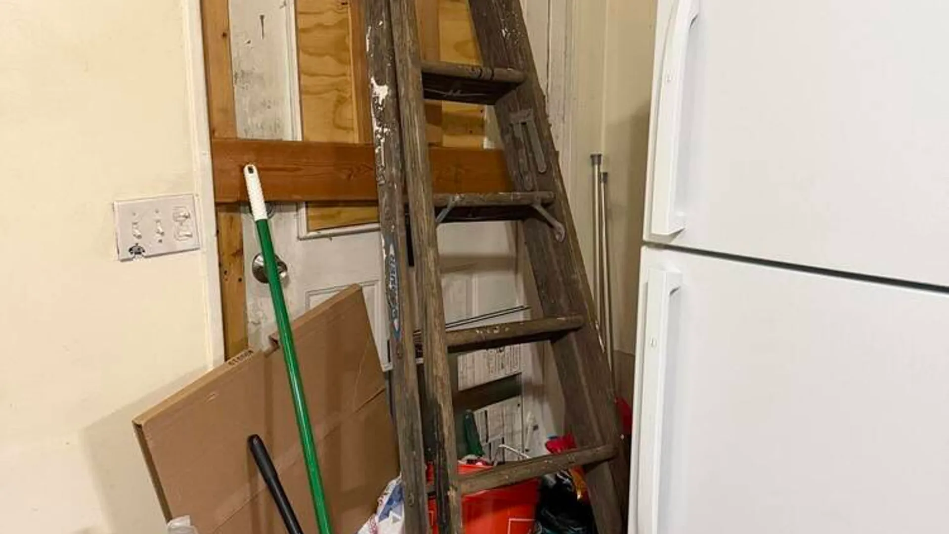 Property at 150 2nd Avenue, Albany, NY 12202 3