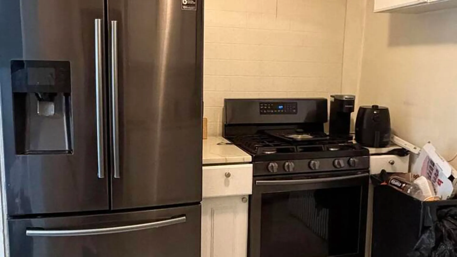 Property at 150 2nd Avenue, Albany, NY 12202 5