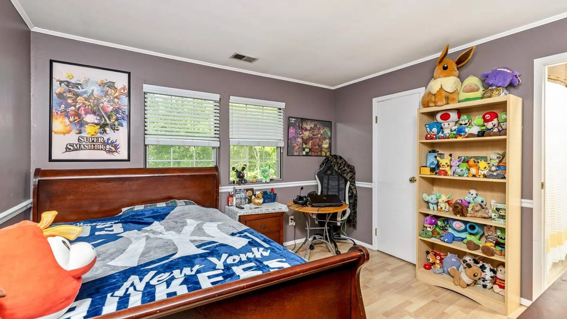 Property at 17 Stone Commons, Yaphank, NY 11980 19