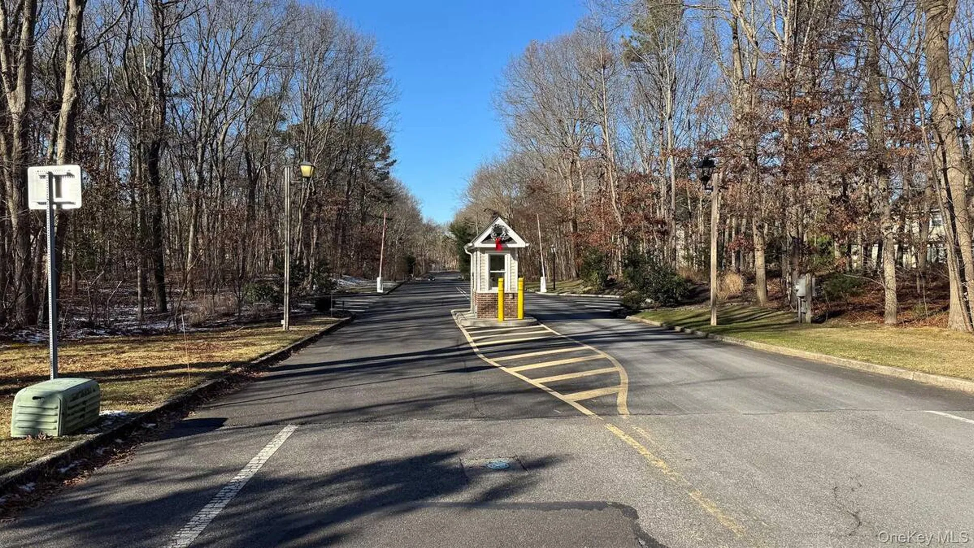 Property at 17 Stone Commons, Yaphank, NY 11980 31