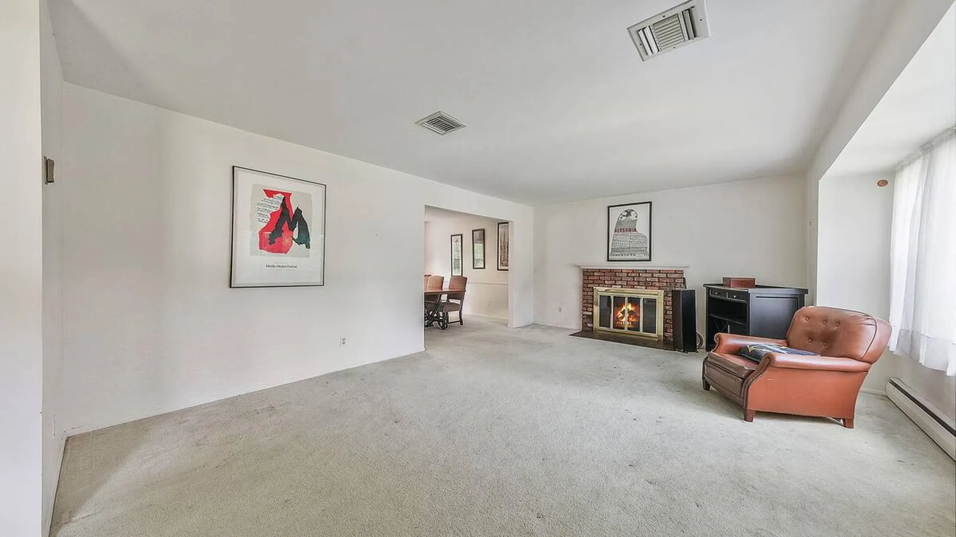 Property at 23 Whitney Gate, Smithtown, NY 11787 20
