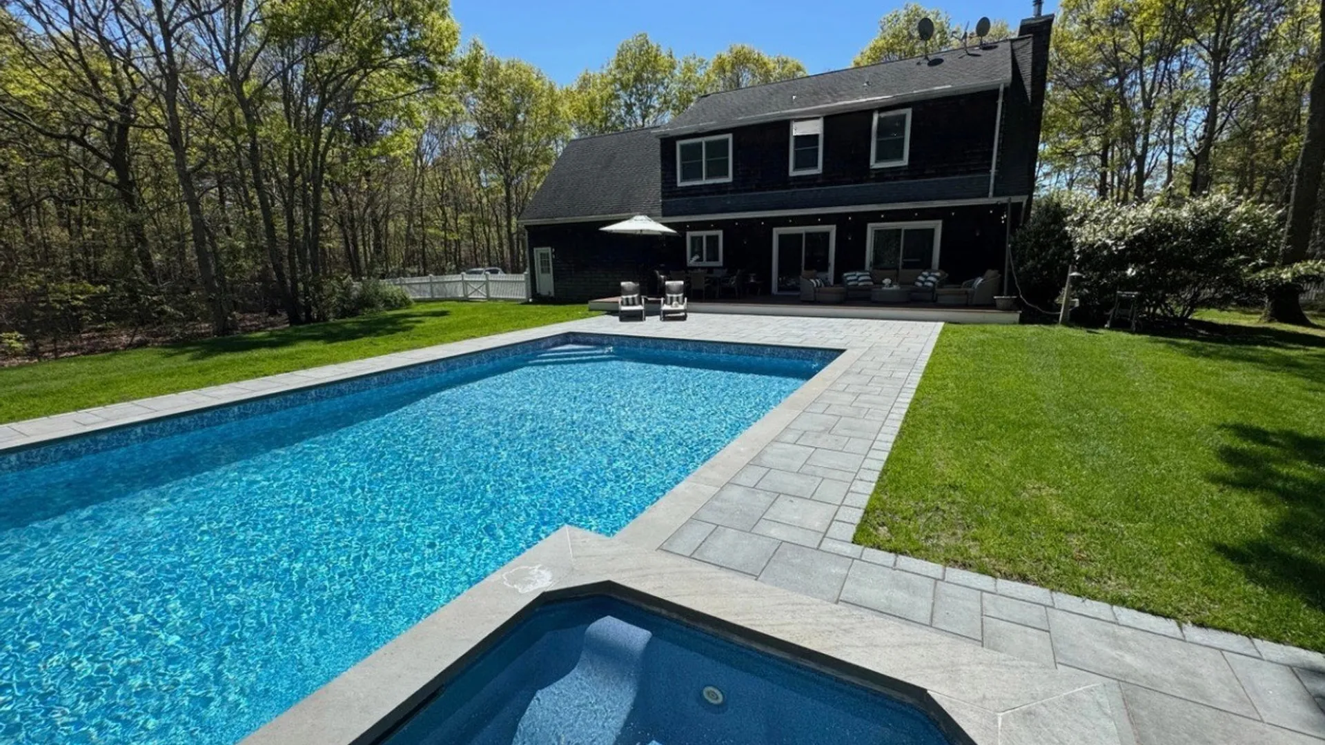 Property at 4 bennett dr, East Quogue, NY 11942 2