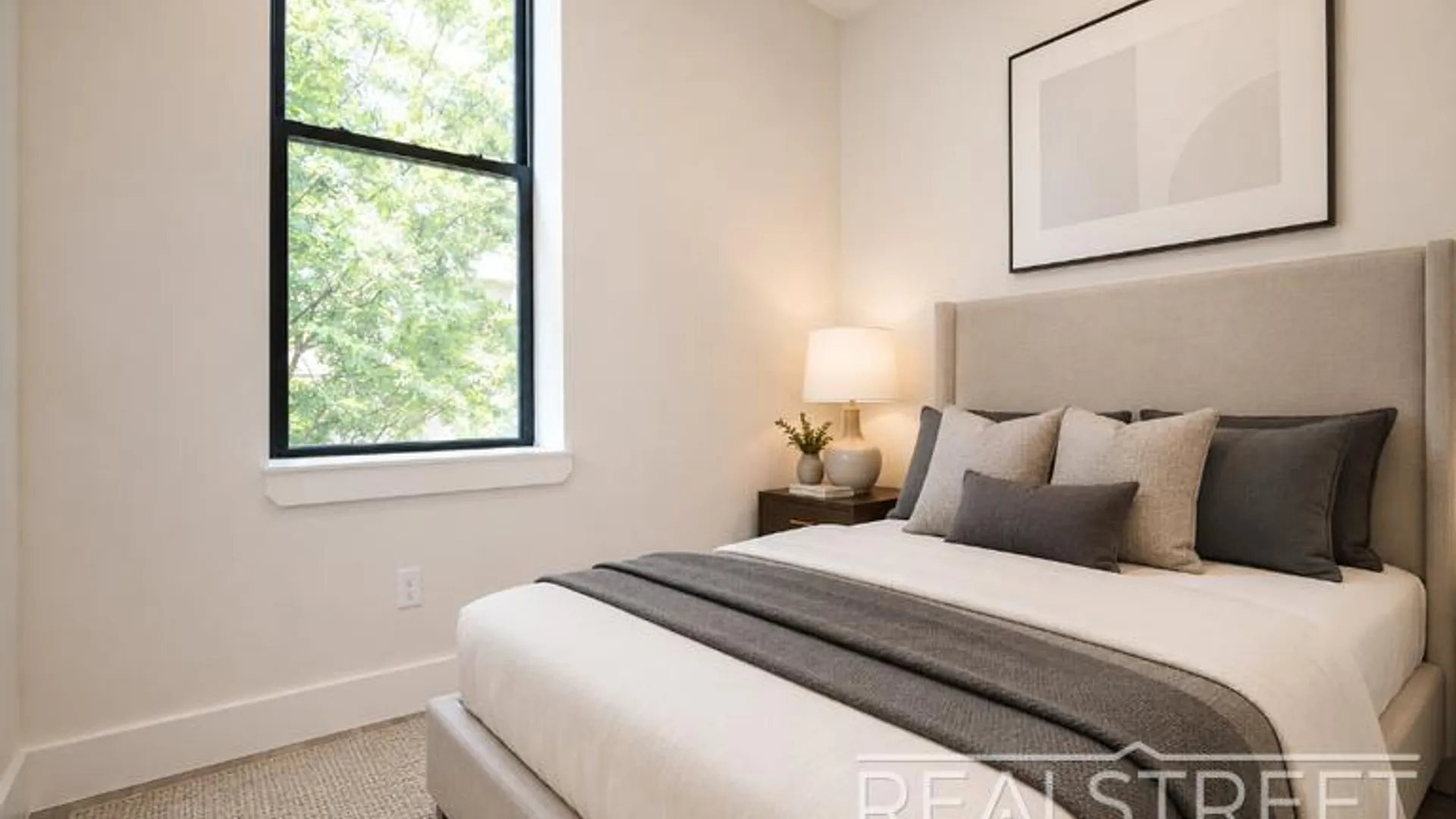 Property at 697 Dekalb Ave, BROOKLYN, NY 11216 4