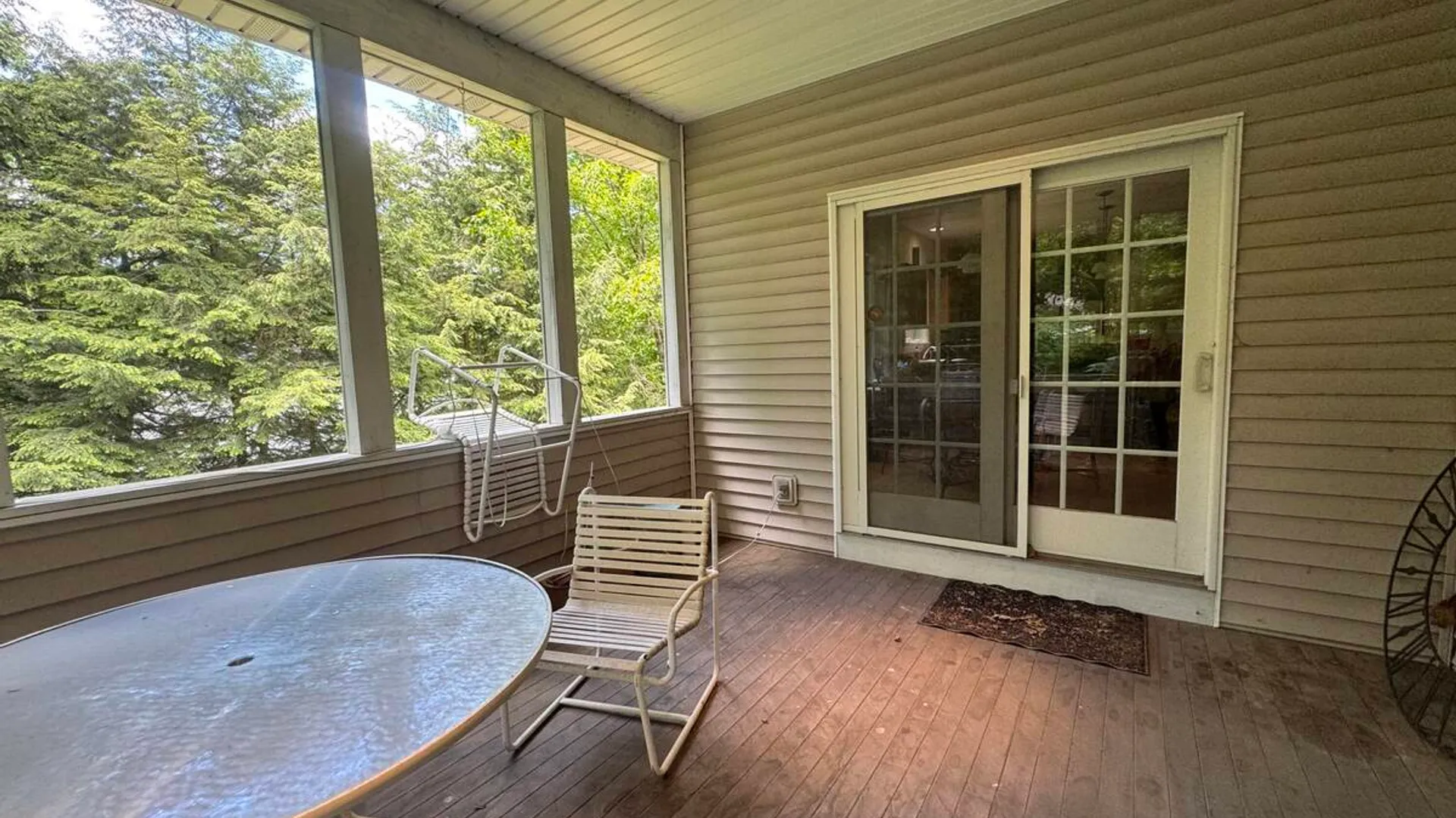 Property at 3 Hillcrest Lane, Wilton, NY 12866 7