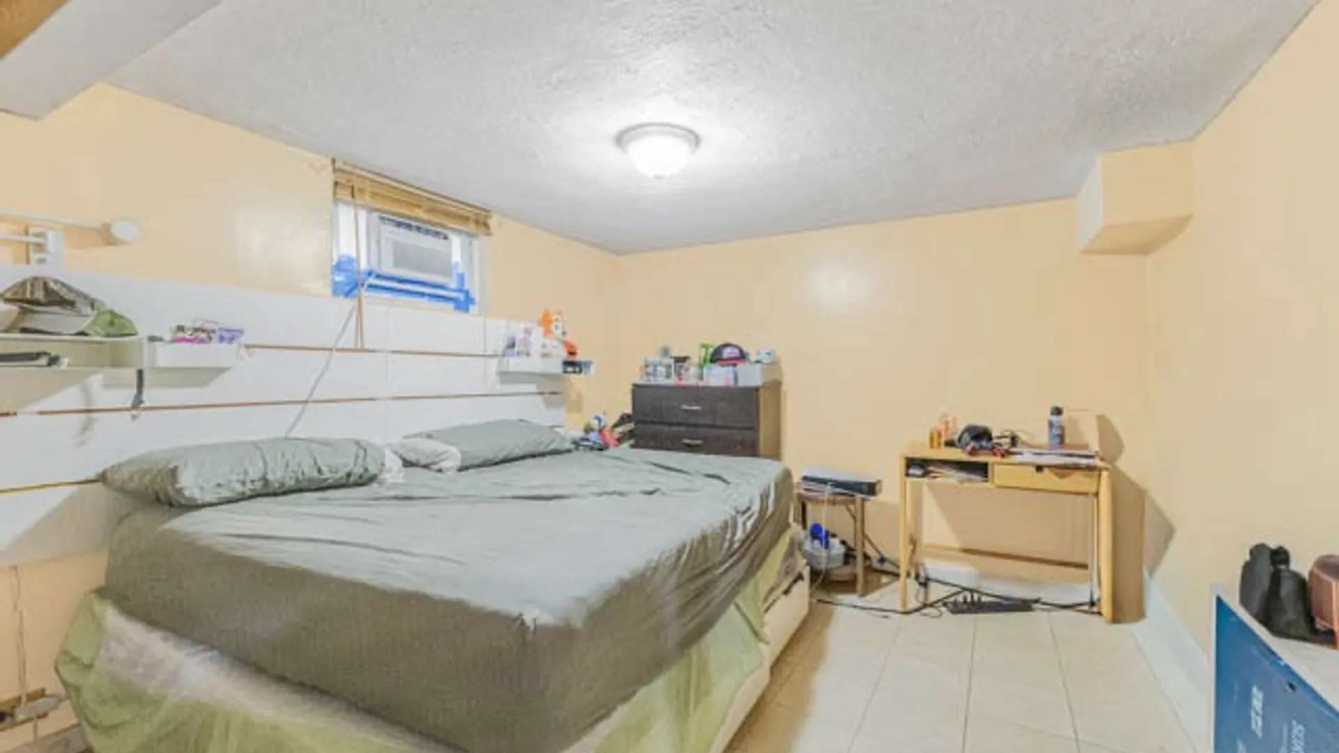 Property at 39 Nile St, Yonkers, NY 10704 12