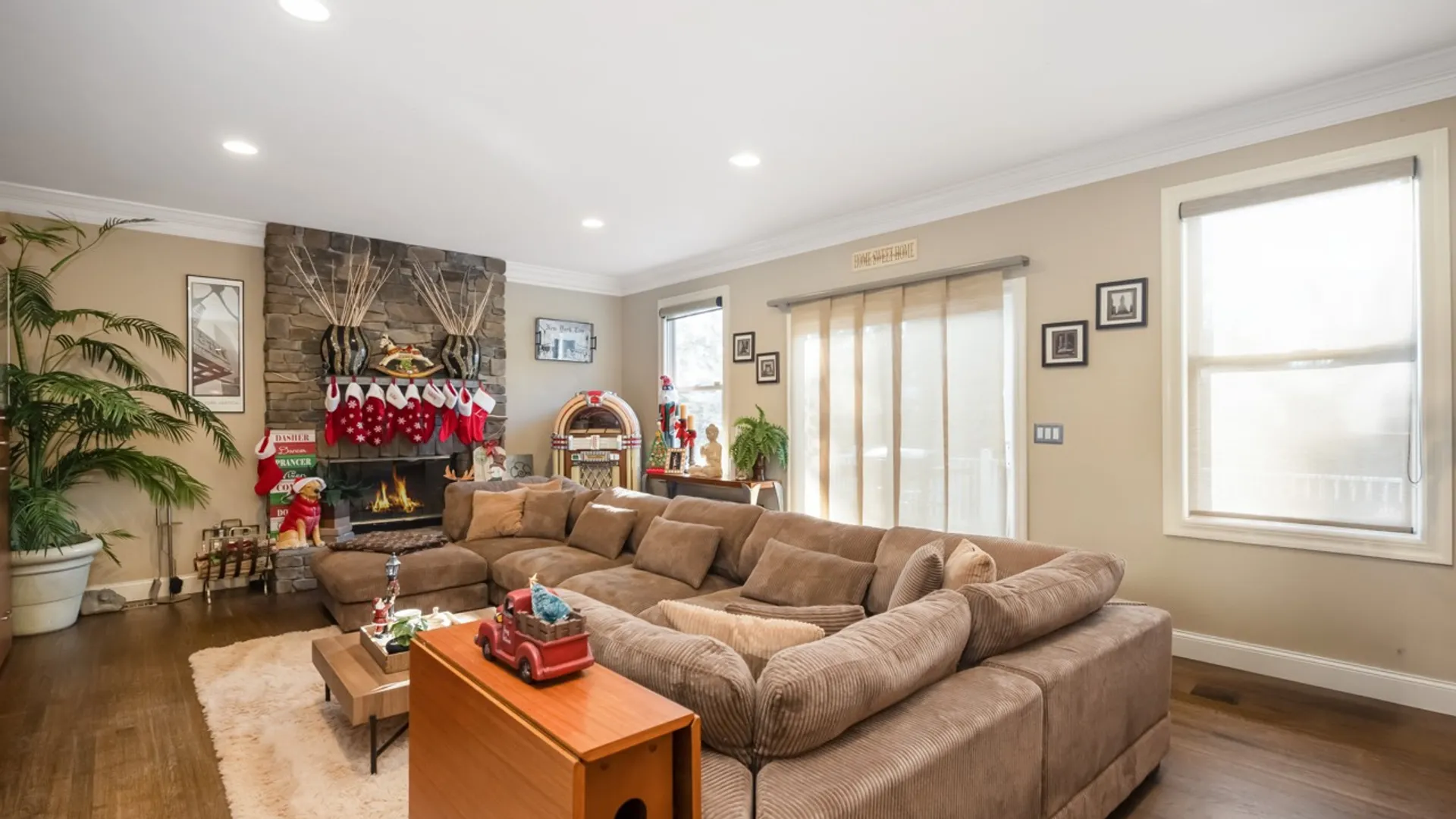 Property at 1680 LAKE AVE, MERRICK, NY 11566 9