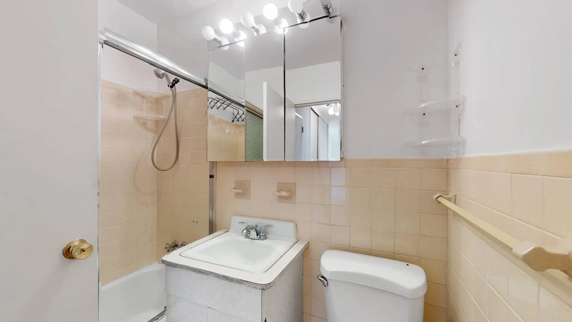 Property at 2942 West 5 Street, Brooklyn, NY 11224 7