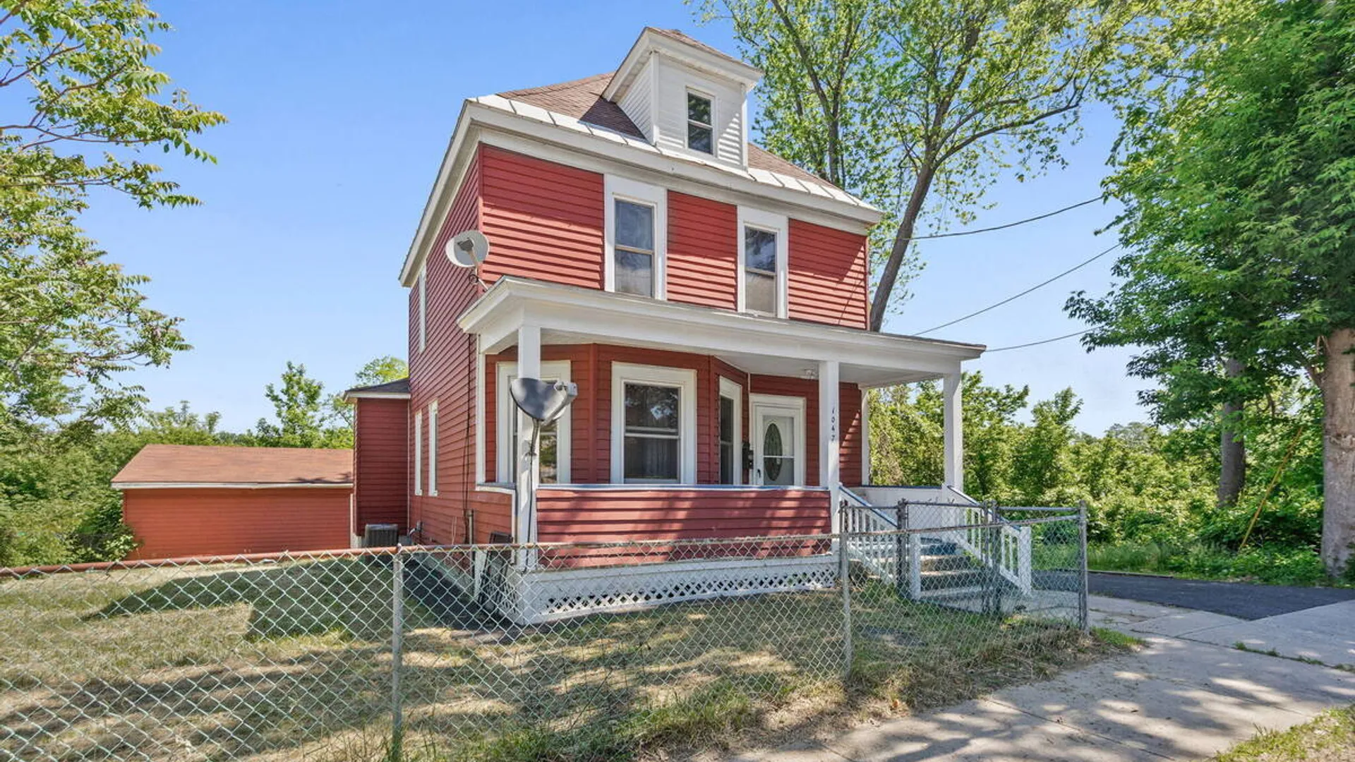 Property at 1047 Bridge Street, Schenectady, NY 12303 2