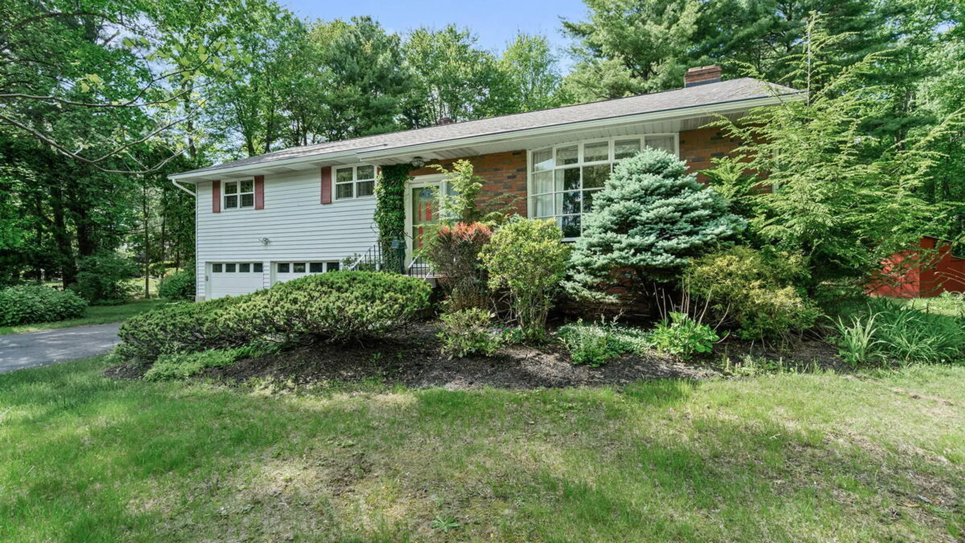Property at 723 Grooms Road, Clifton Park, NY 12148 42