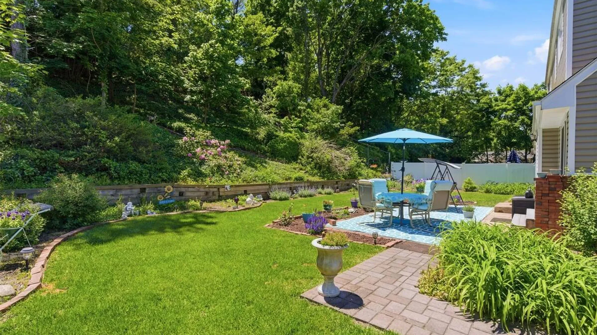 Property at 78 Cornell Drive, Smithtown, NY 11787 23