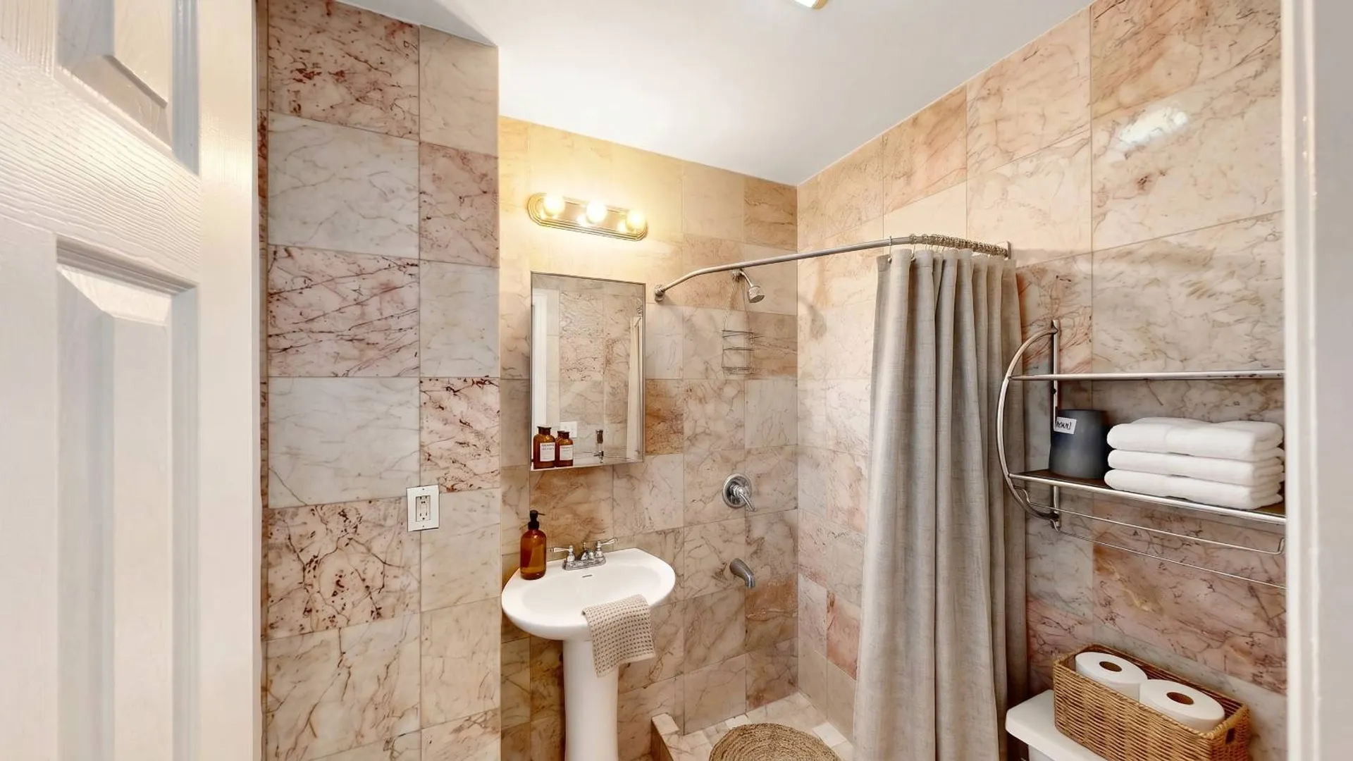 Property at 360 S 3RD ST, Brooklyn, NY 11211 9