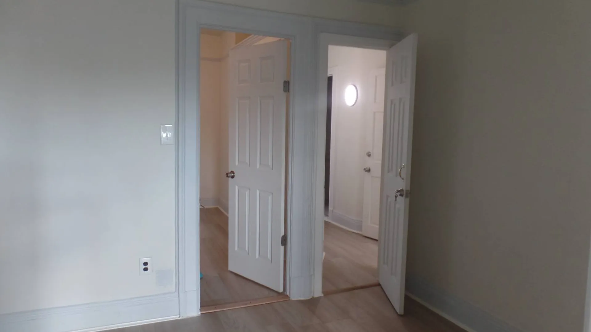 Property at 71 Euclid Ave. 2nd Floor, Brooklyn, NY 11208 3