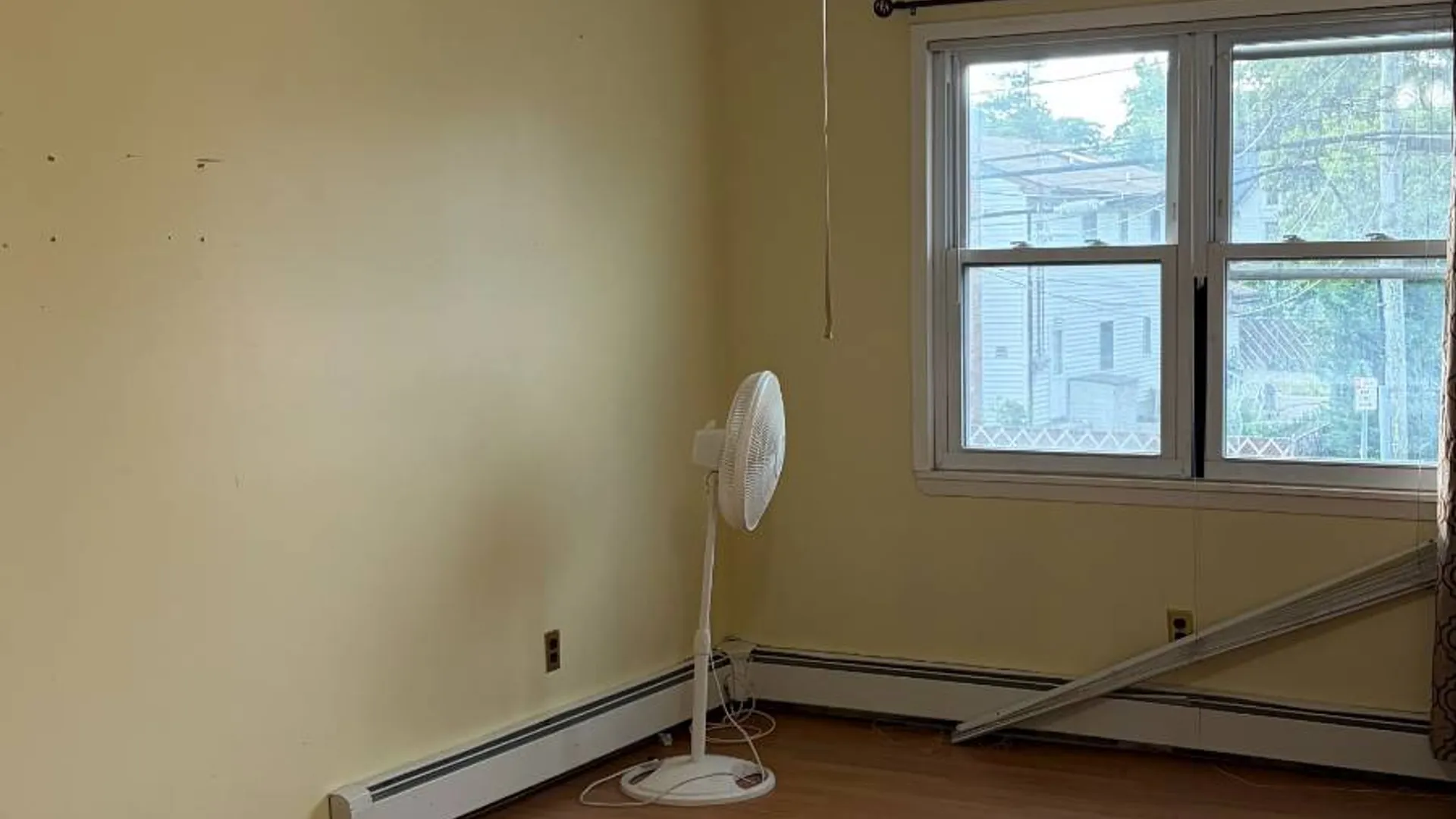 Property at 52B Evergreen, W Babylon, NY 11704 8