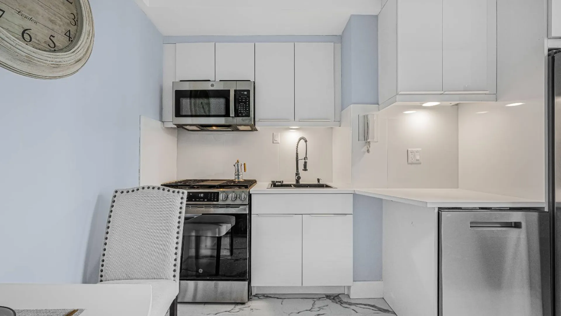 Property at 101 Lafayette Ave, Brooklyn, NY 11217 8