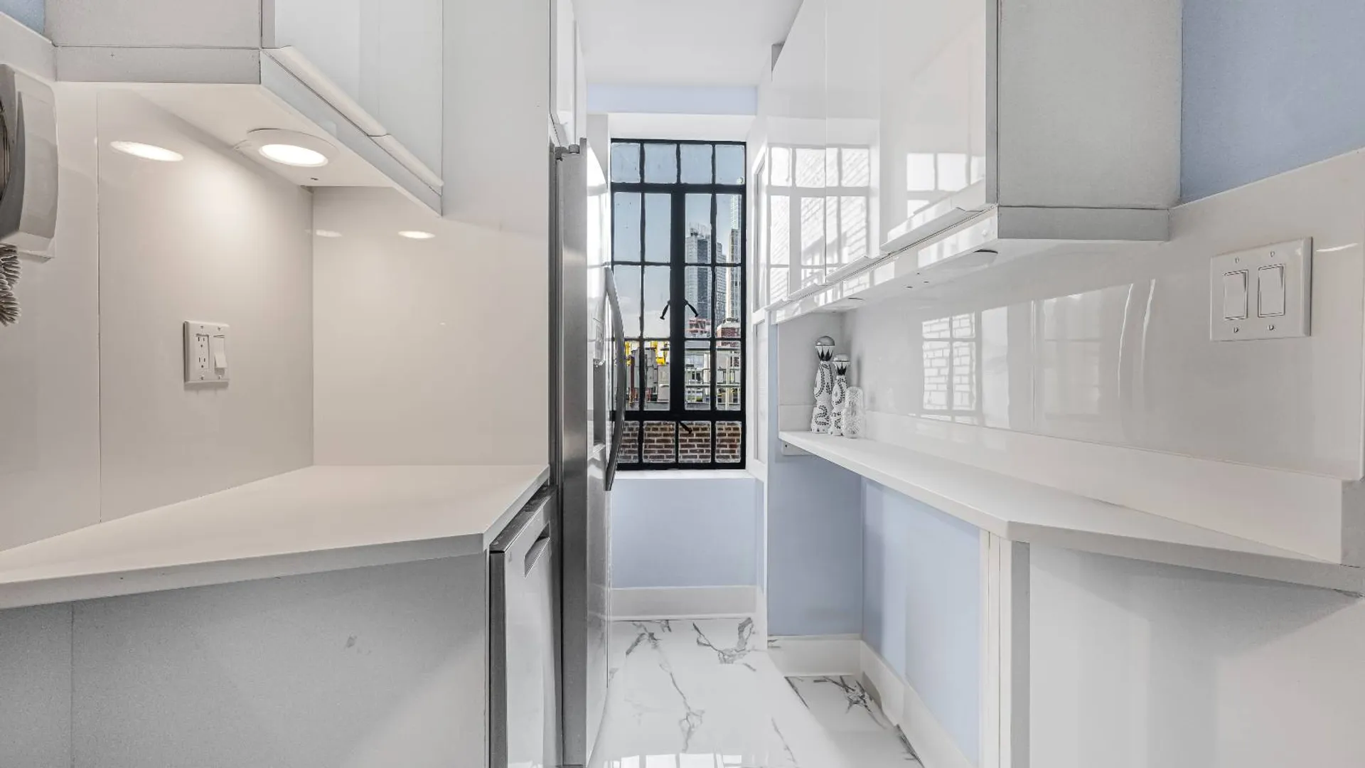 Property at 101 Lafayette Ave, Brooklyn, NY 11217 9
