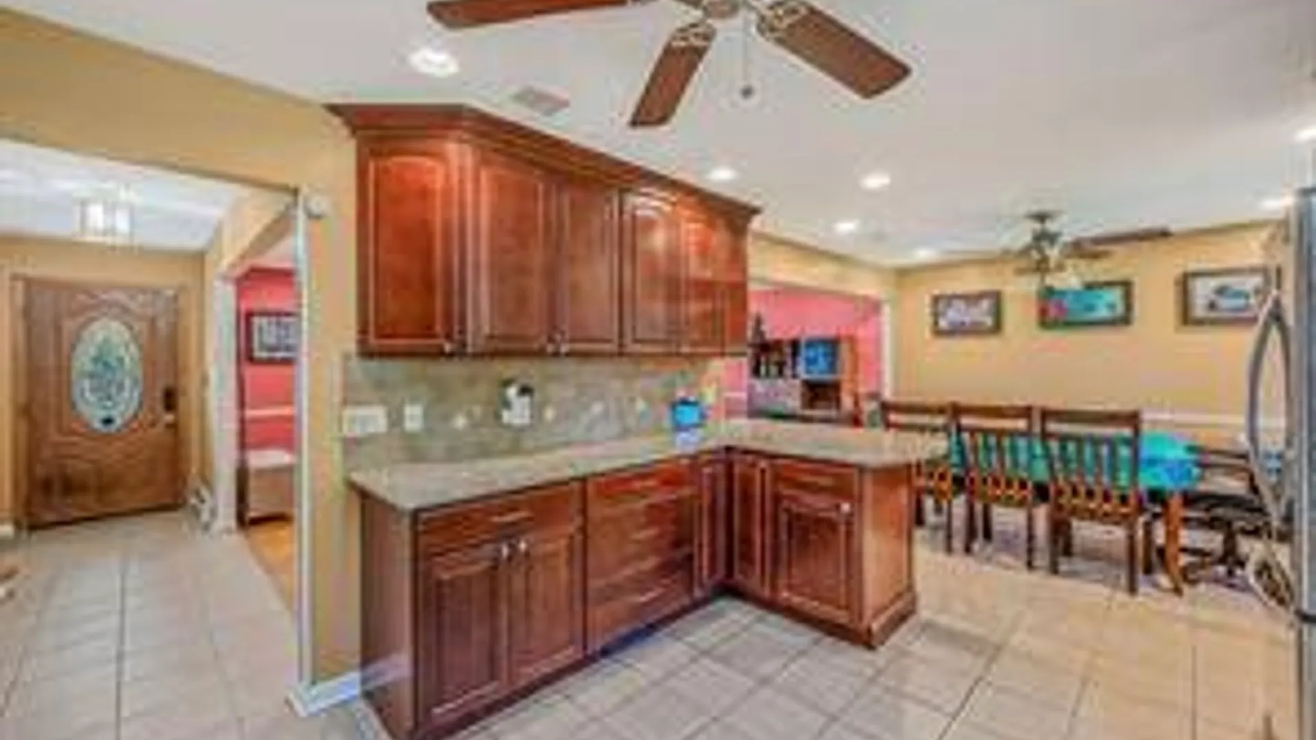 Property at 18 Deer Park Blvd, Deer Park, NY 11729 21