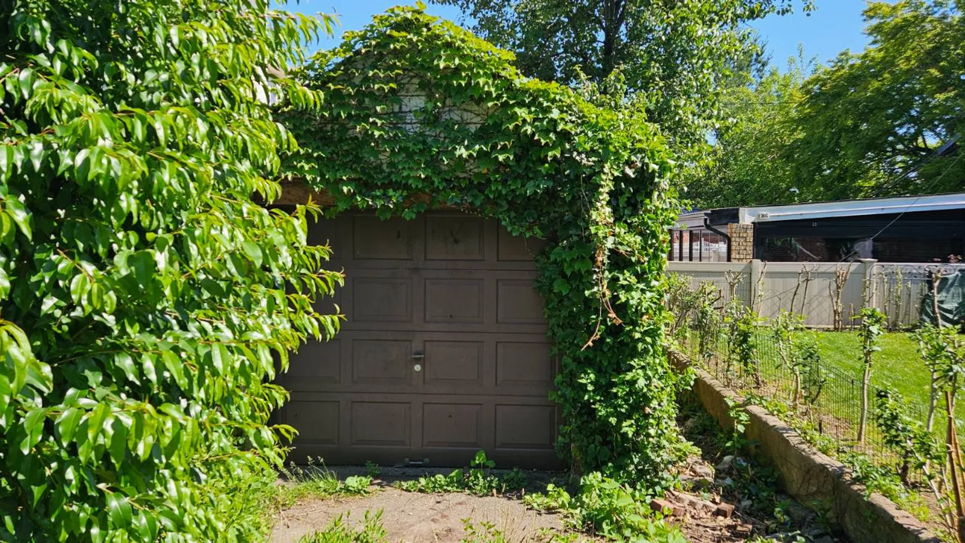 Property at 184 64th Ave, Fresh Meadows, NY 11365 12