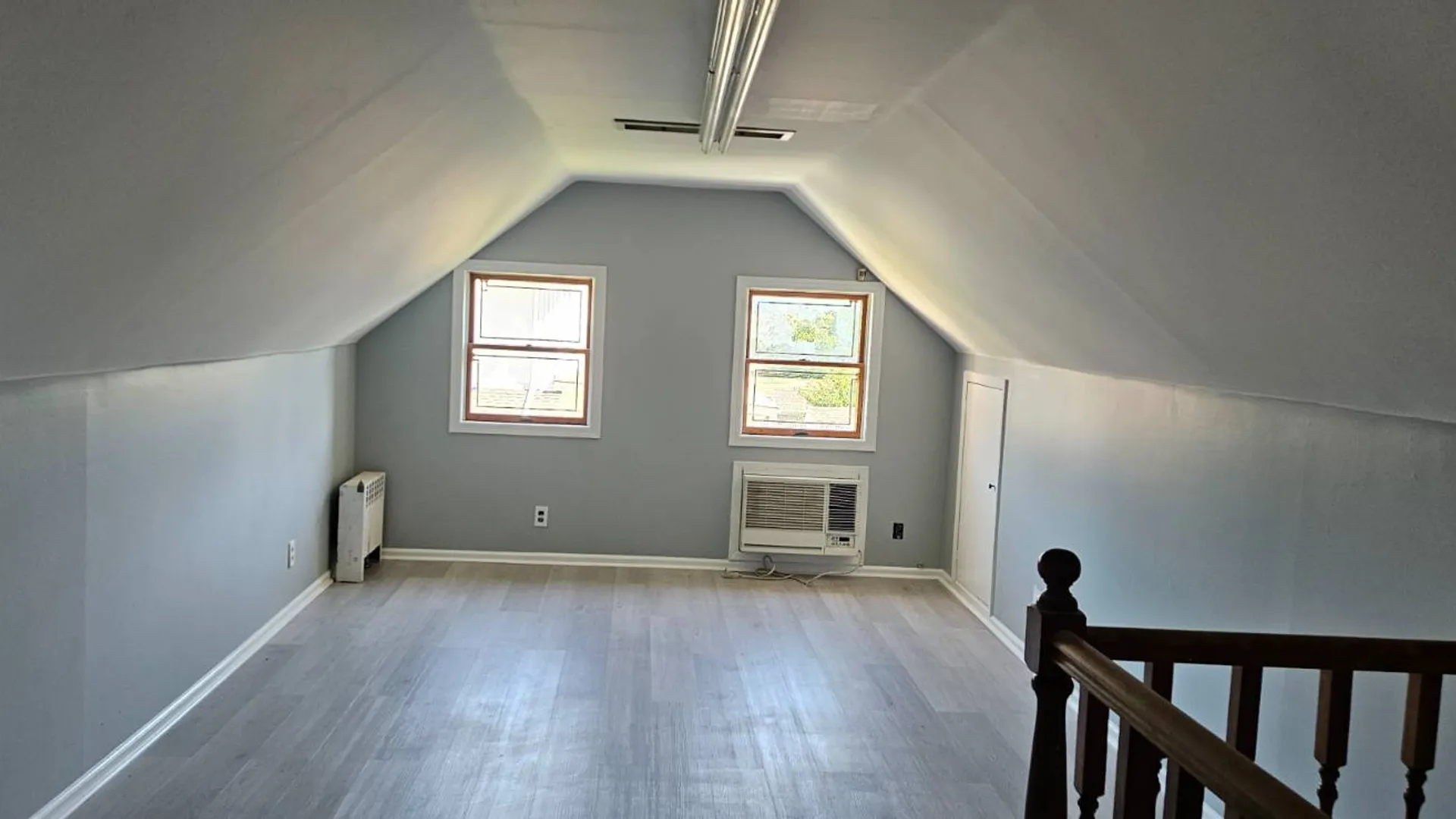 Property at 184 64th Ave, Fresh Meadows, NY 11365 5