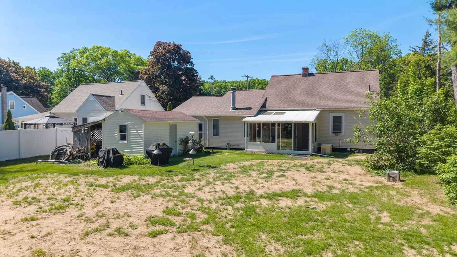 Property at 13 Saratoga Drive, Glenville, NY 12302 40
