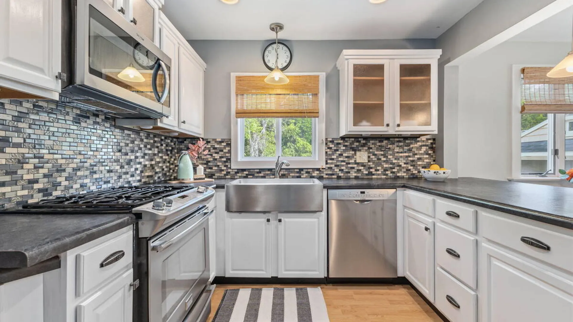 Property at 775 St Davids Lane, Niskayuna, NY 12309 13