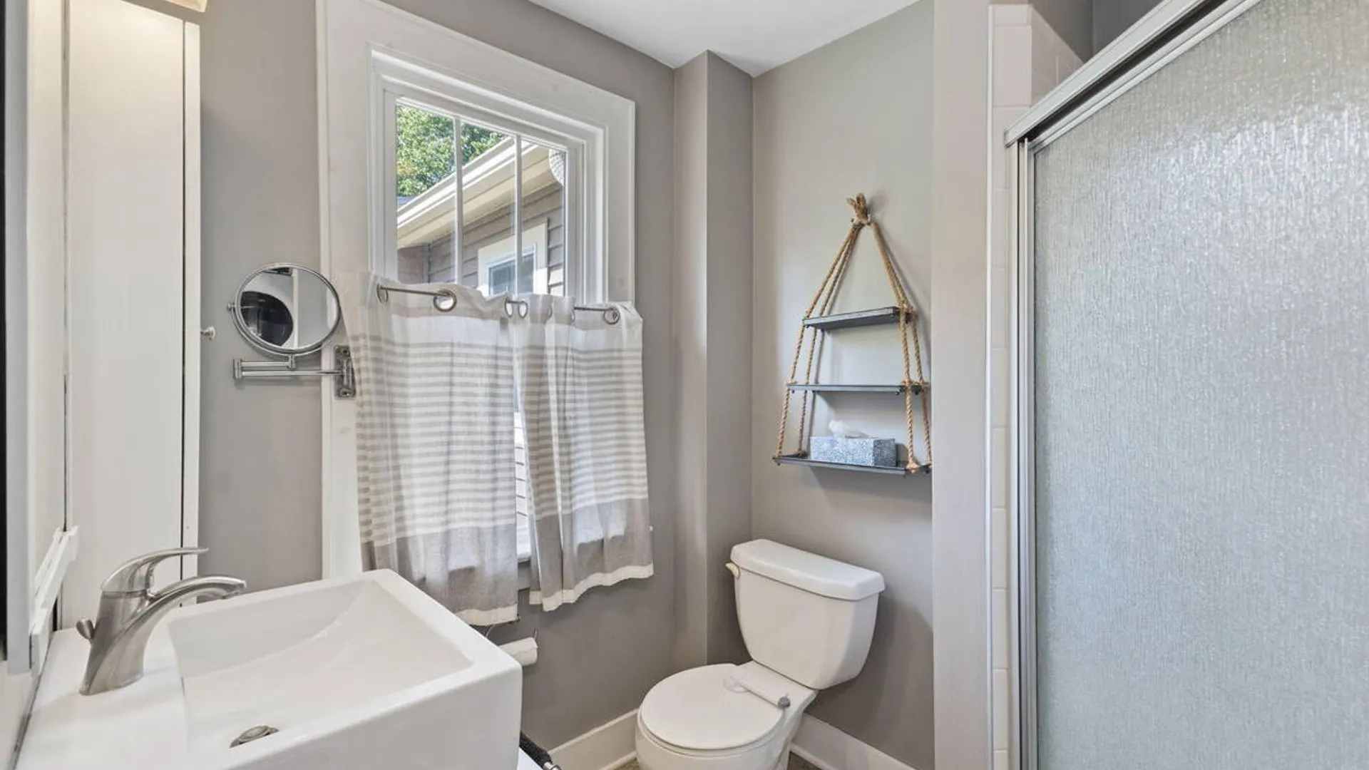 Property at 775 St Davids Lane, Niskayuna, NY 12309 23