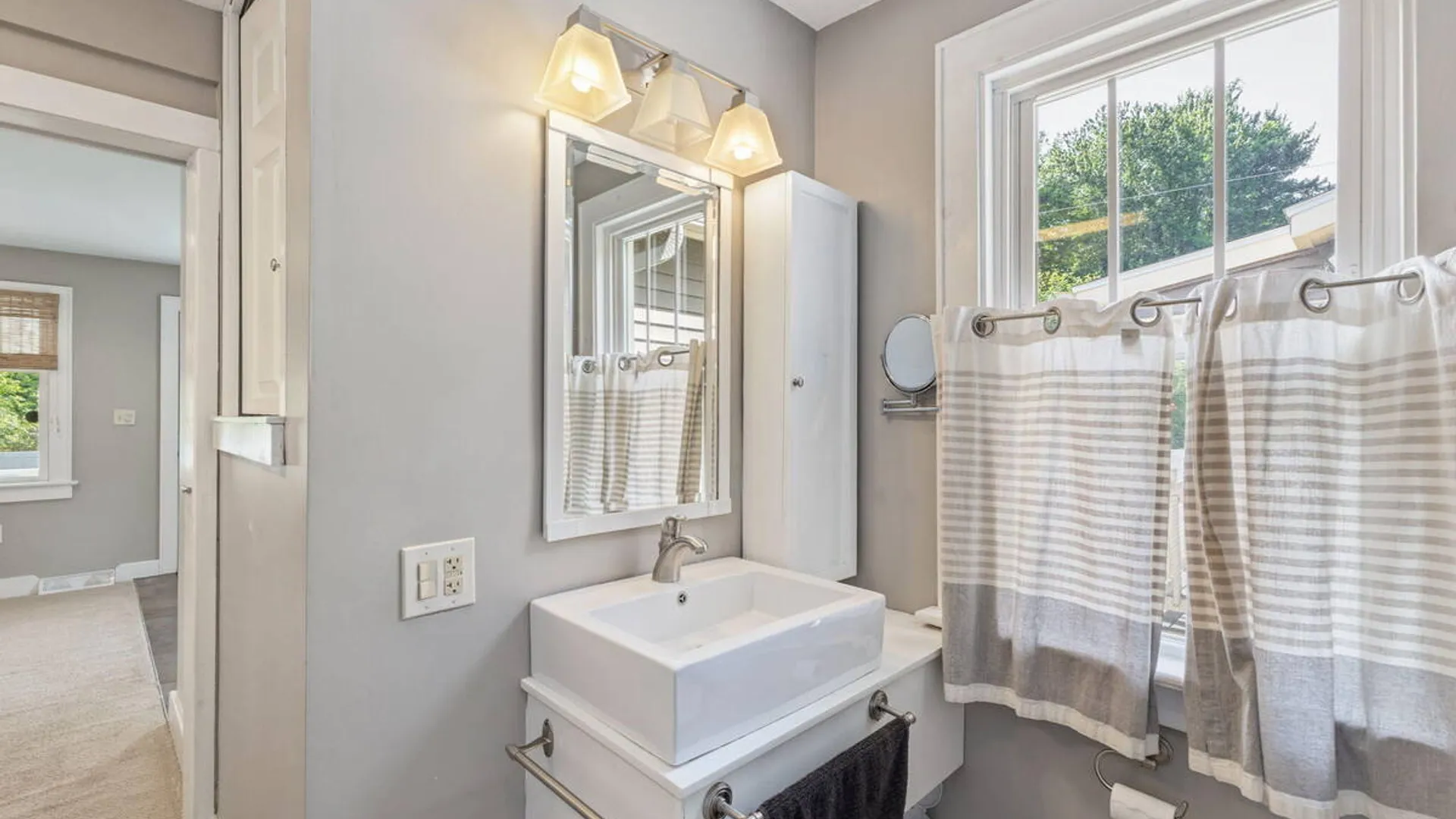 Property at 775 St Davids Lane, Niskayuna, NY 12309 25