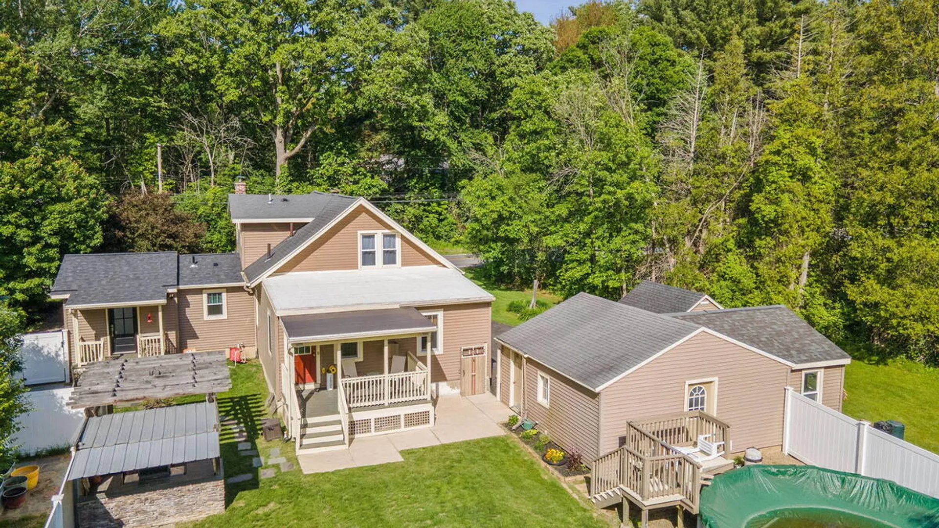 Property at 775 St Davids Lane, Niskayuna, NY 12309 49