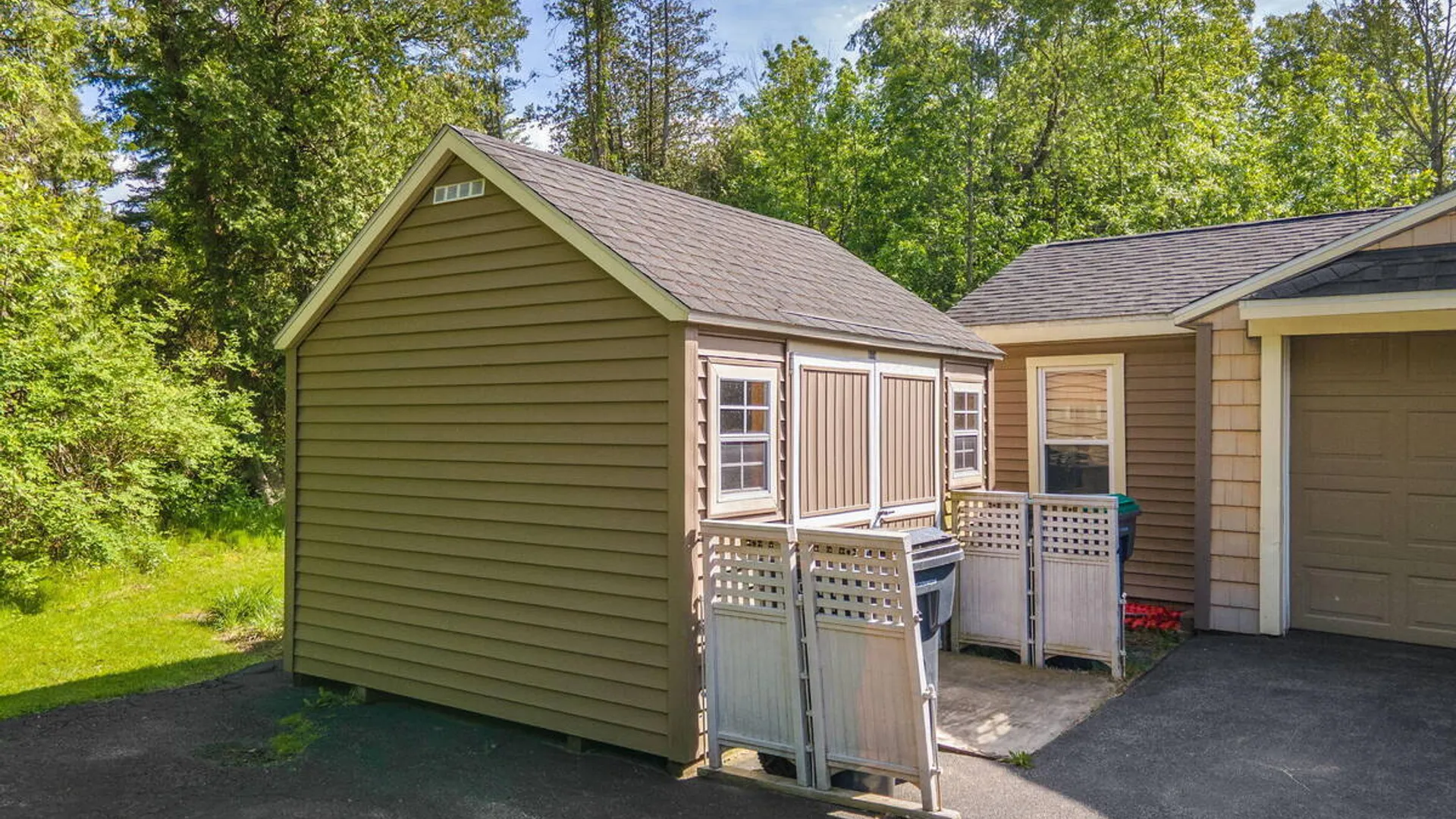 Property at 775 St Davids Lane, Niskayuna, NY 12309 51