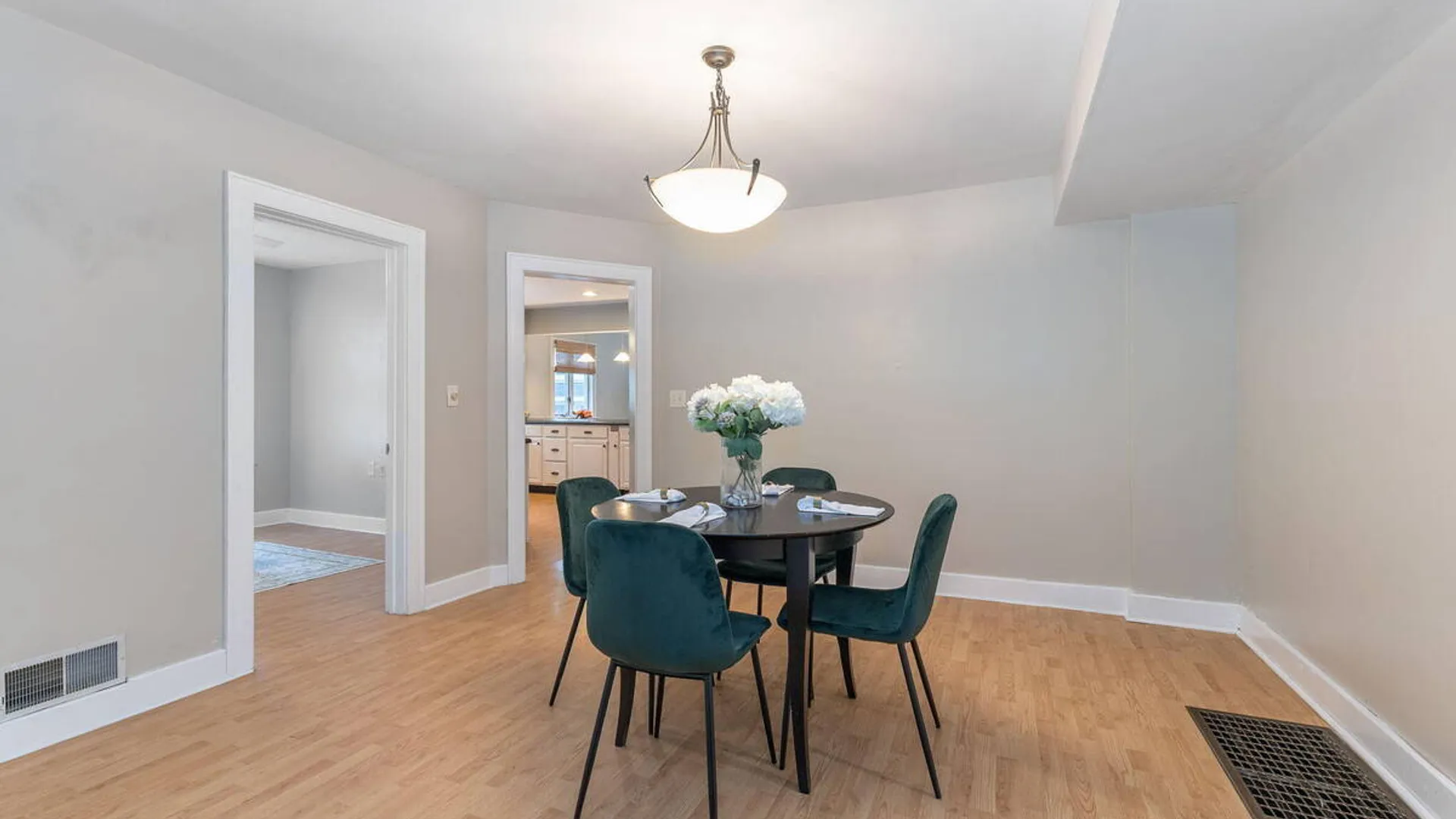 Property at 775 St Davids Lane, Niskayuna, NY 12309 9