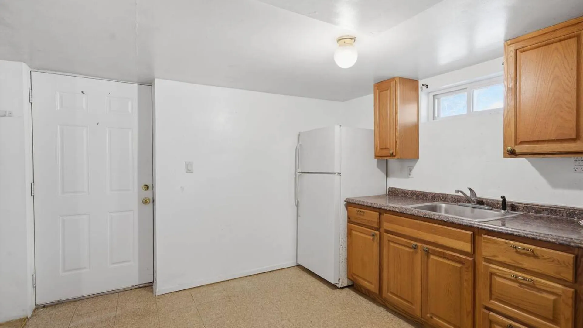 Property at 332 Delaware Avenue, Bay Shore, NY 11706 14