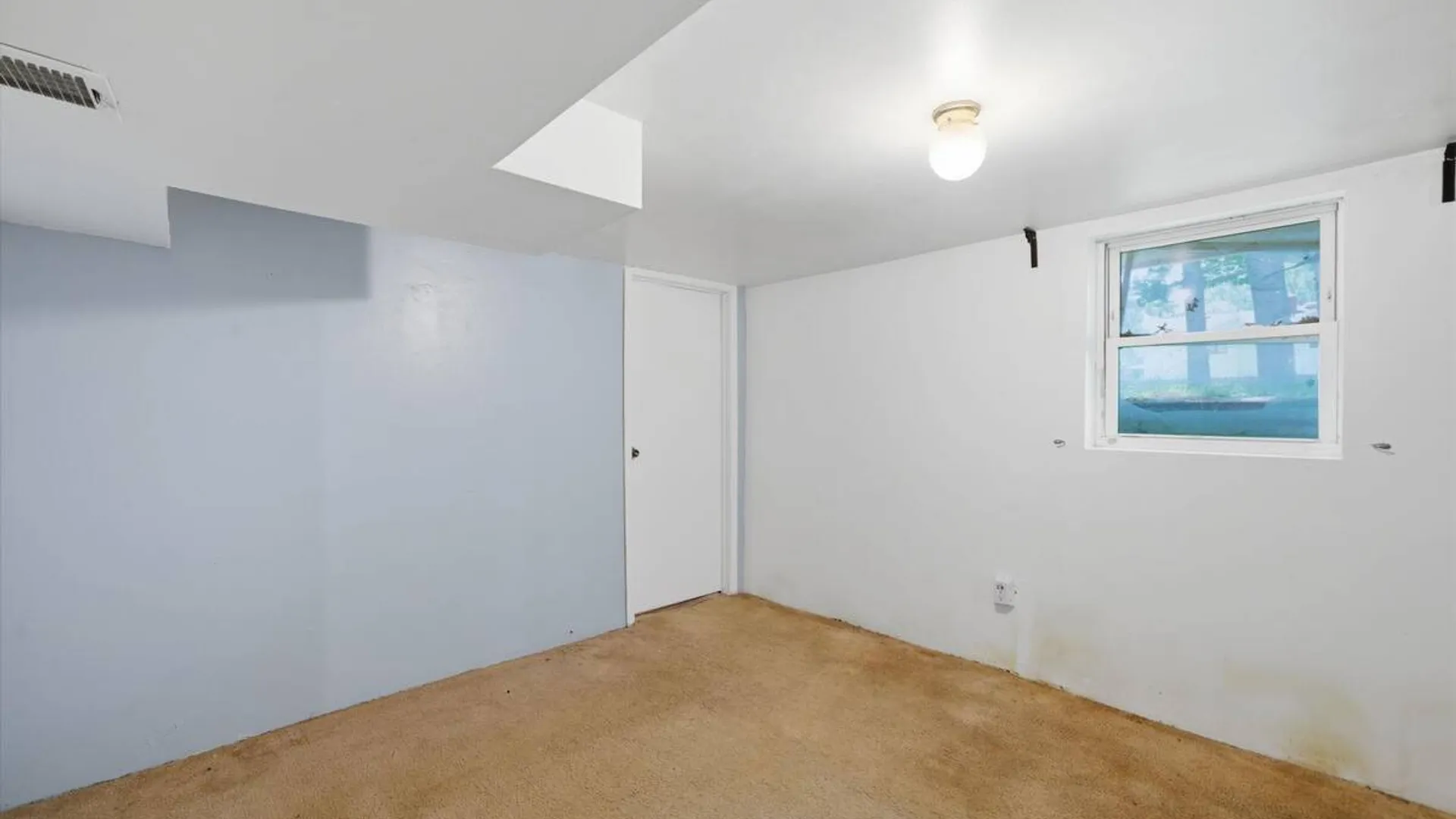 Property at 332 Delaware Avenue, Bay Shore, NY 11706 18
